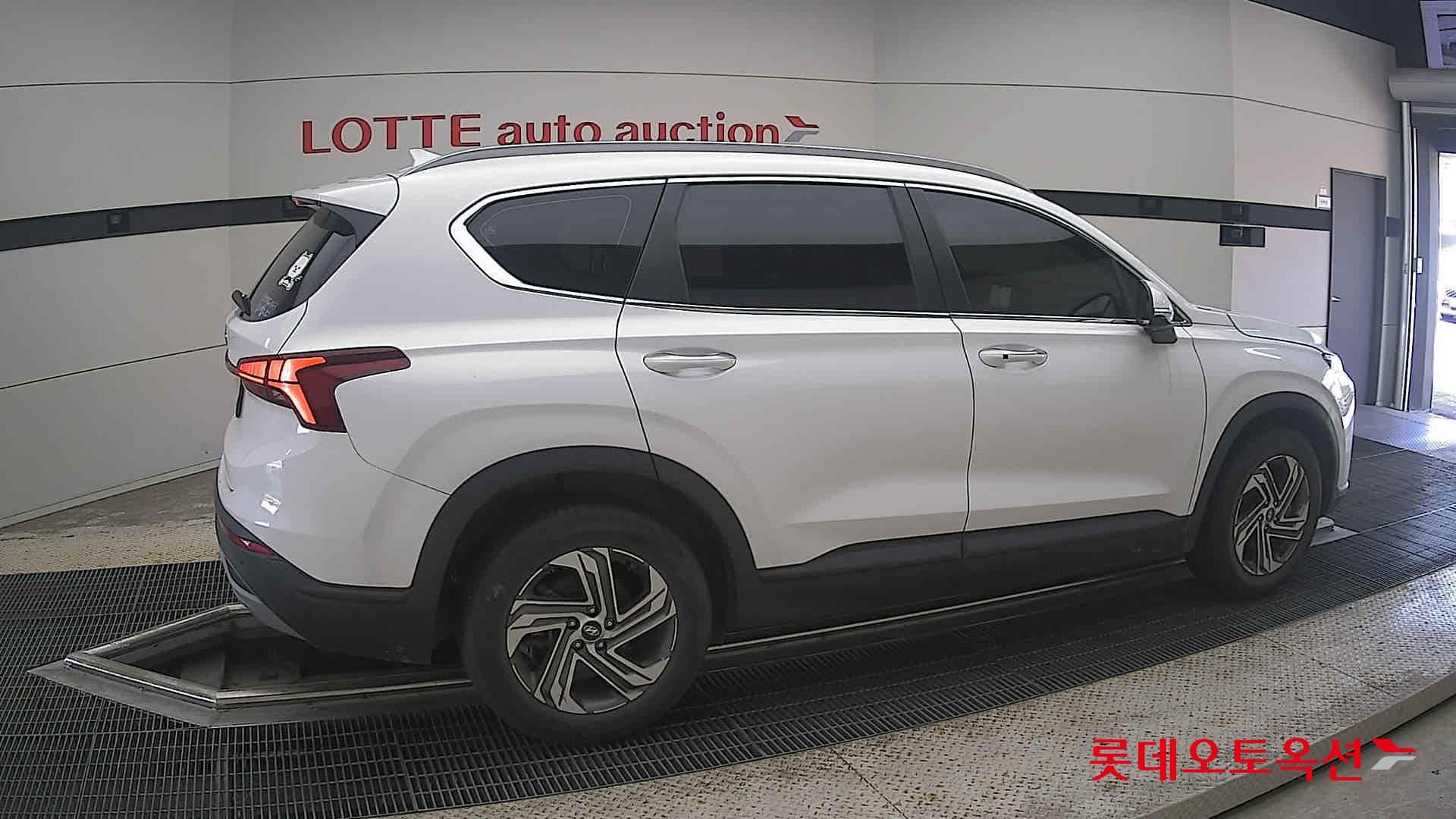 هيونداي - سانتافي | THE NEW SANTAFE (D) 2.2 Prestige 5Seater 2WD 15