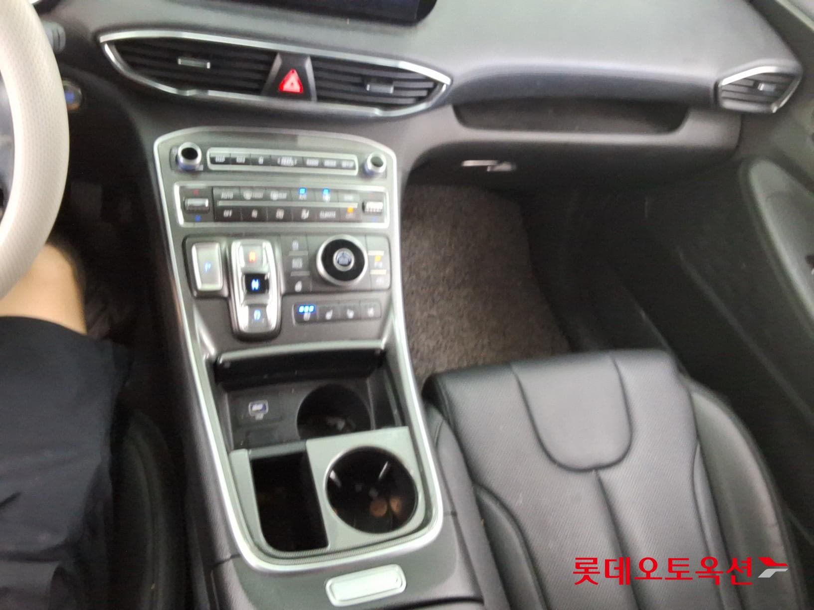 هيونداي - سانتافي | THE NEW SANTAFE (D) 2.2 Prestige 5Seater 2WD 34