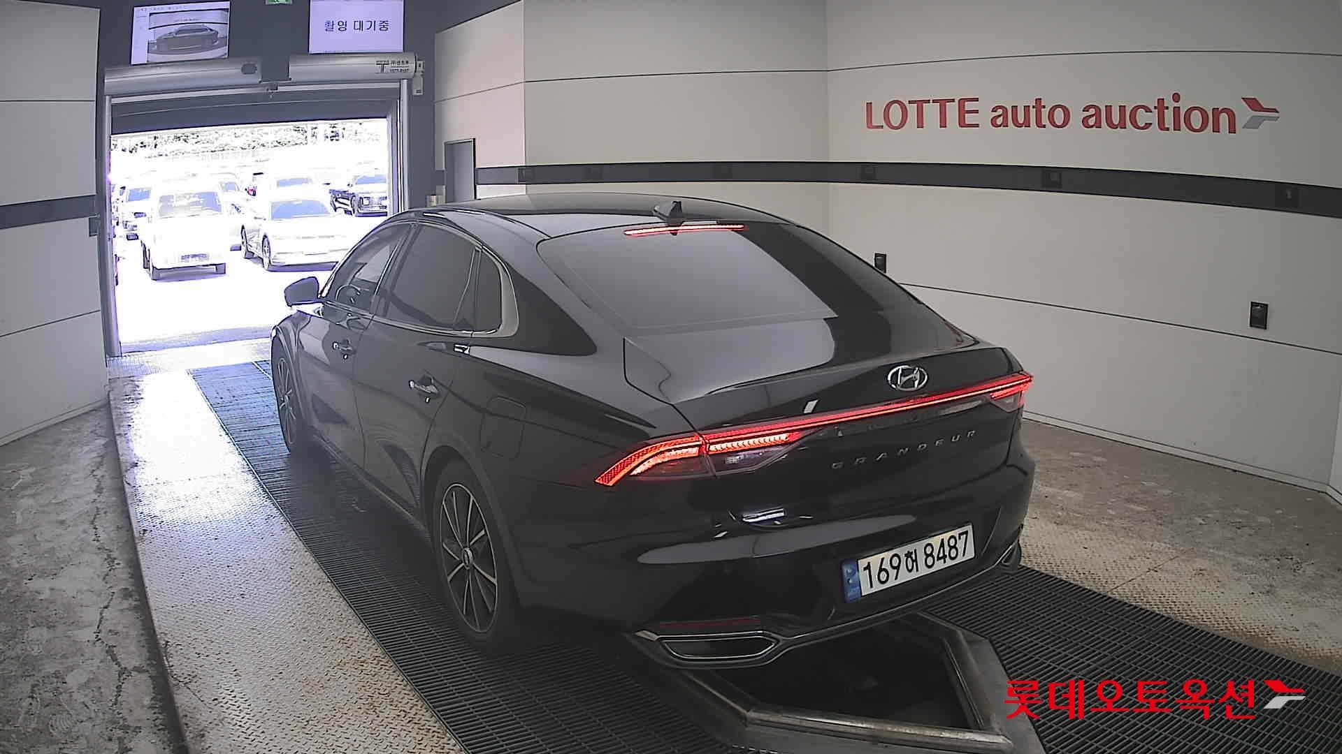 Hyundai - Grandeur | THE NEW (G) 2.5 9