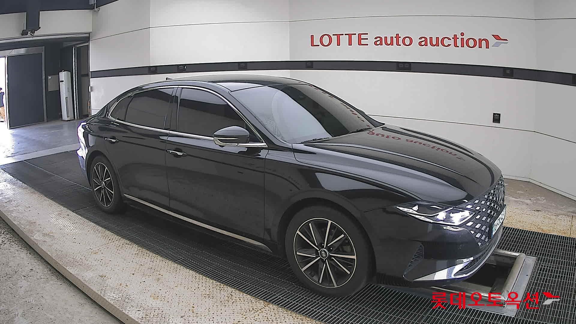 Hyundai - Grandeur | THE NEW (G) 2.5 18