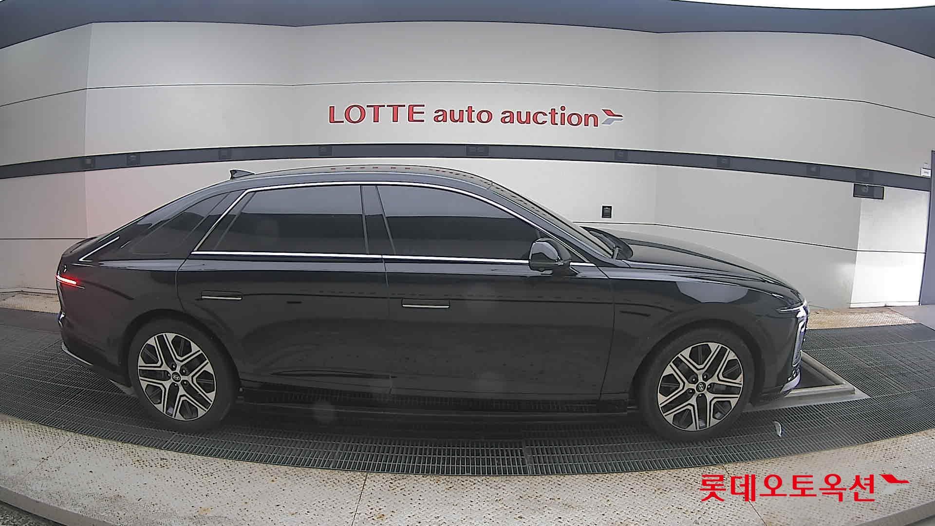 Hyundai - Grandeur | GN7 (G) 2.5 Exclusive 16