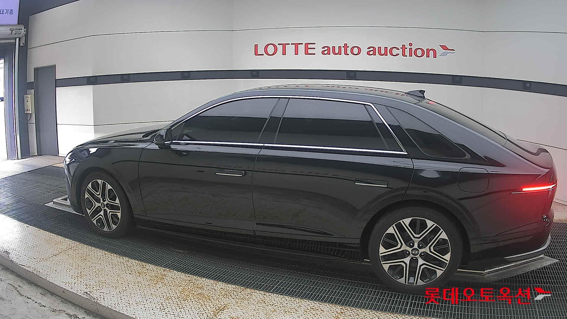 Hyundai - Grandeur | GN7 (G) 2.5 Exclusive 7