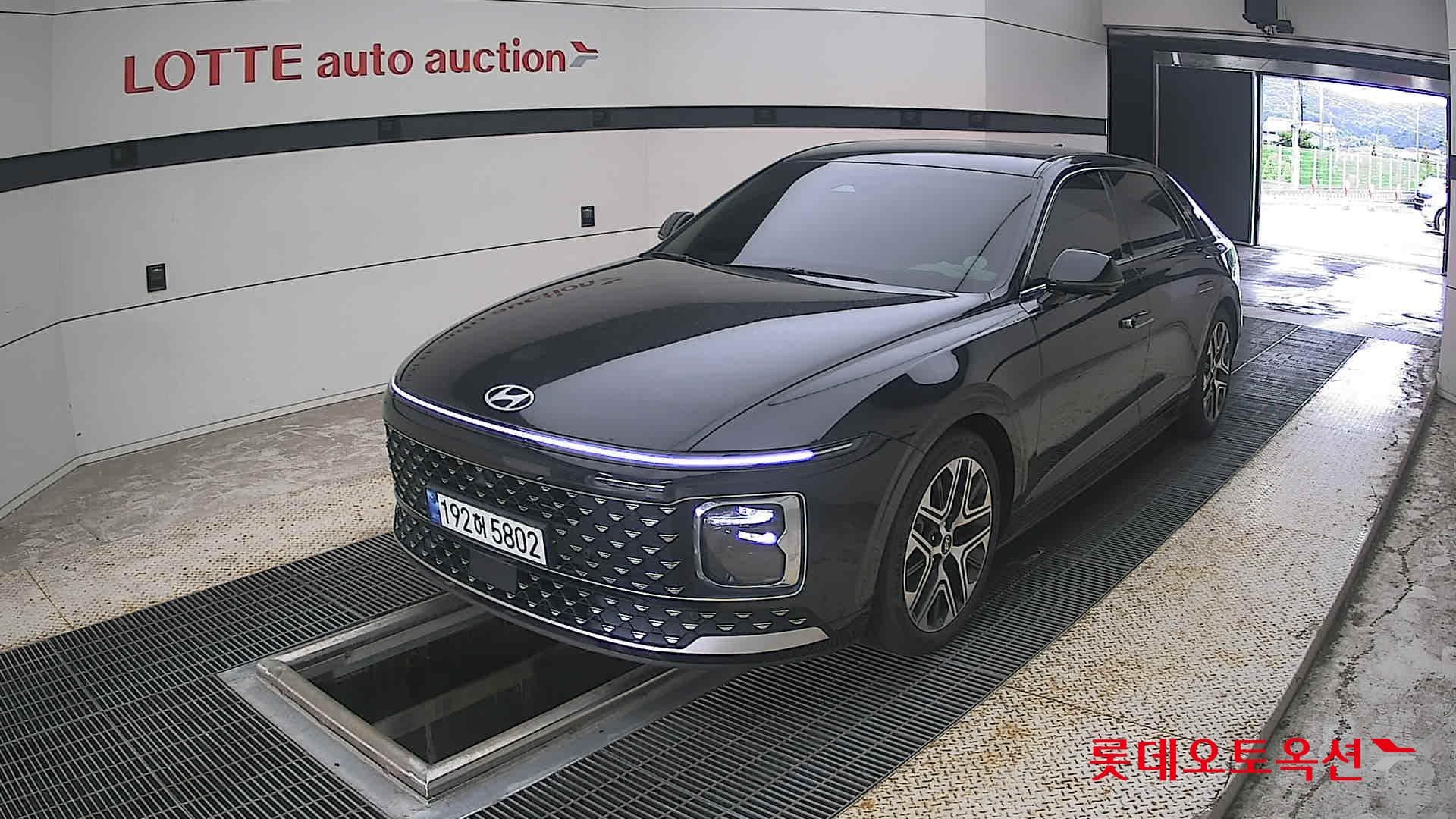 Hyundai - Grandeur | GN7 (G) 2.5 Exclusive 3