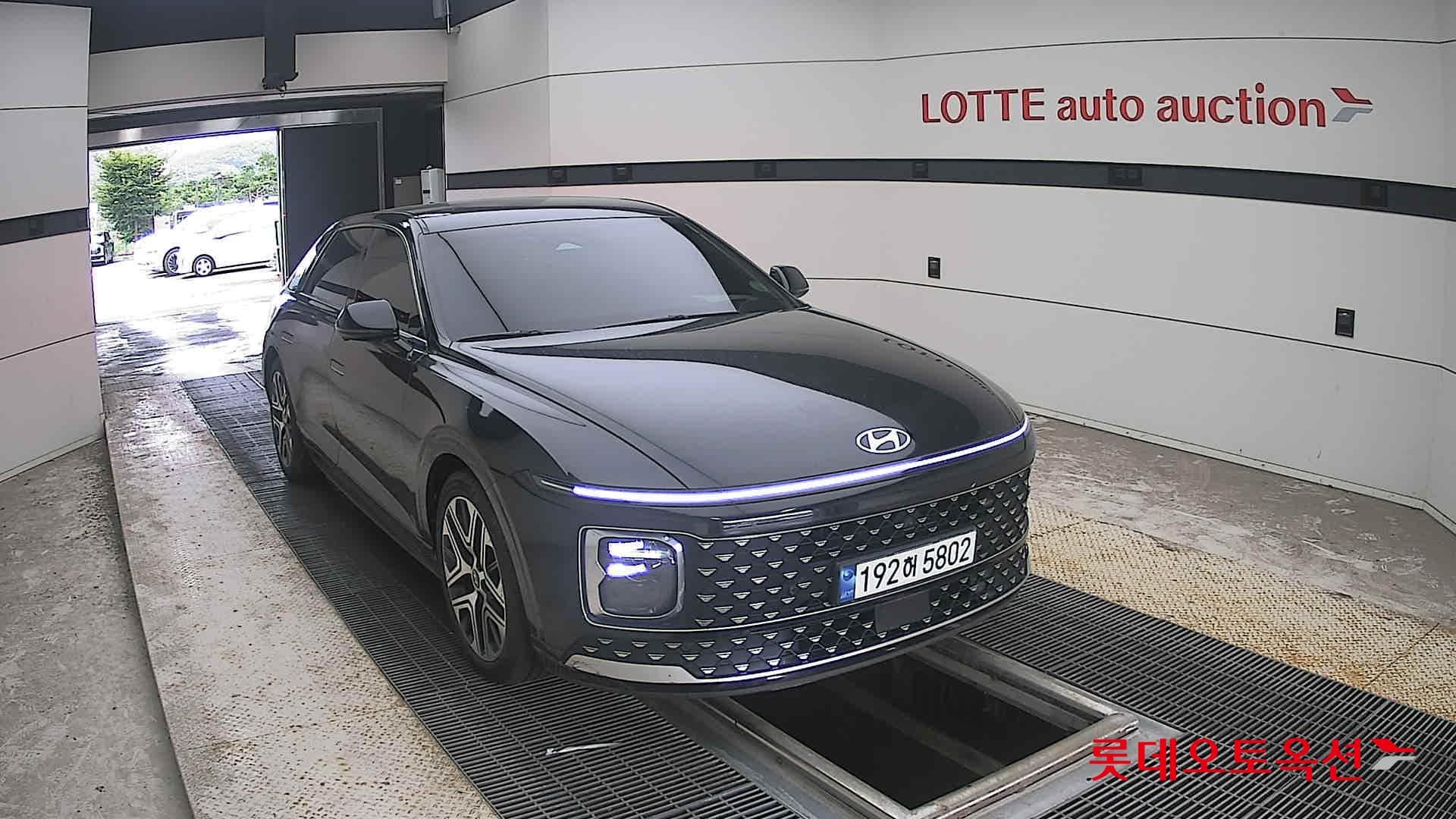 Hyundai - Grandeur | GN7 (G) 2.5 Exclusive 20