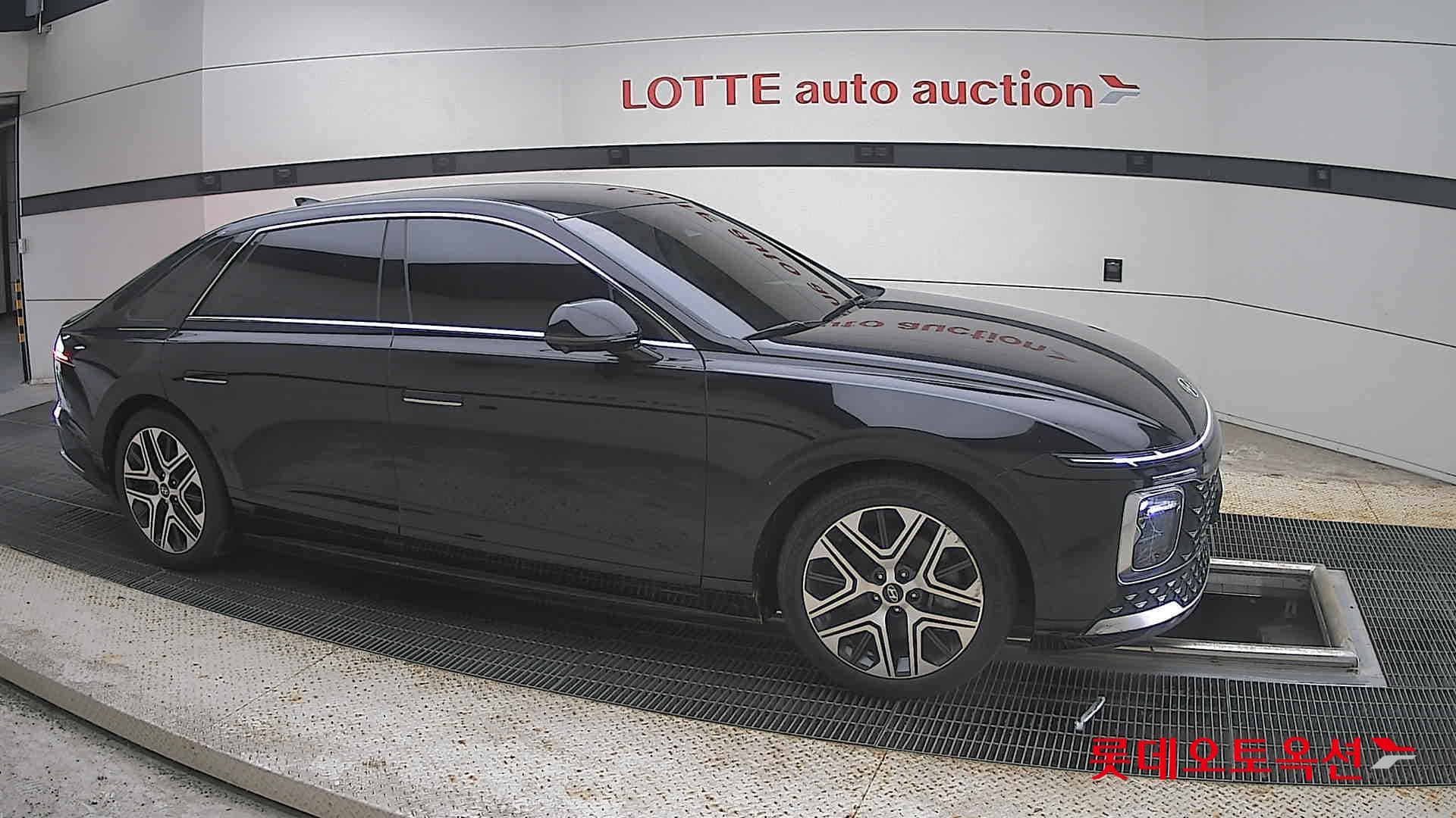 Hyundai - Grandeur | GN7 (G) 2.5 Exclusive 17
