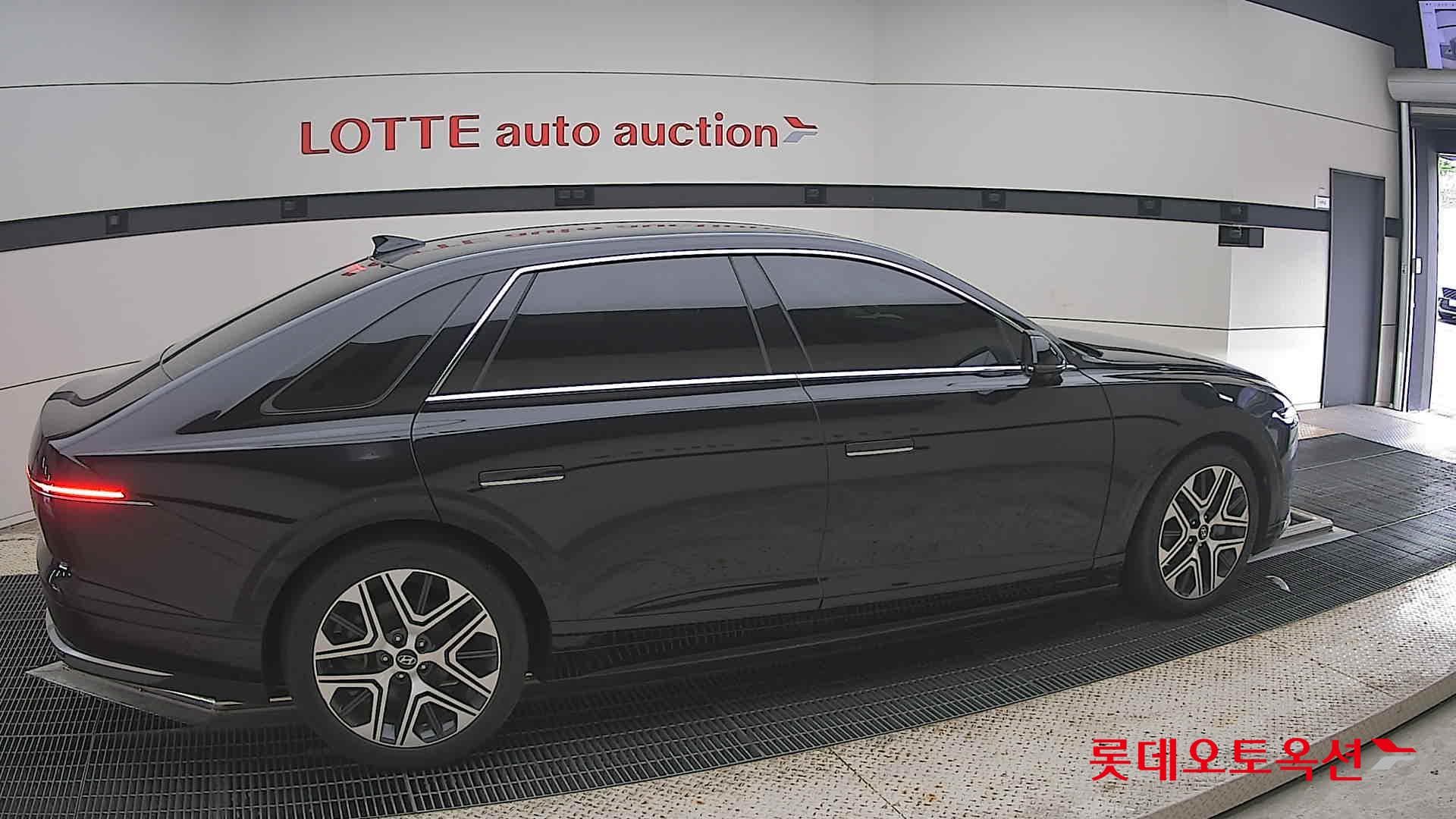 Hyundai - Grandeur | GN7 (G) 2.5 Exclusive 15