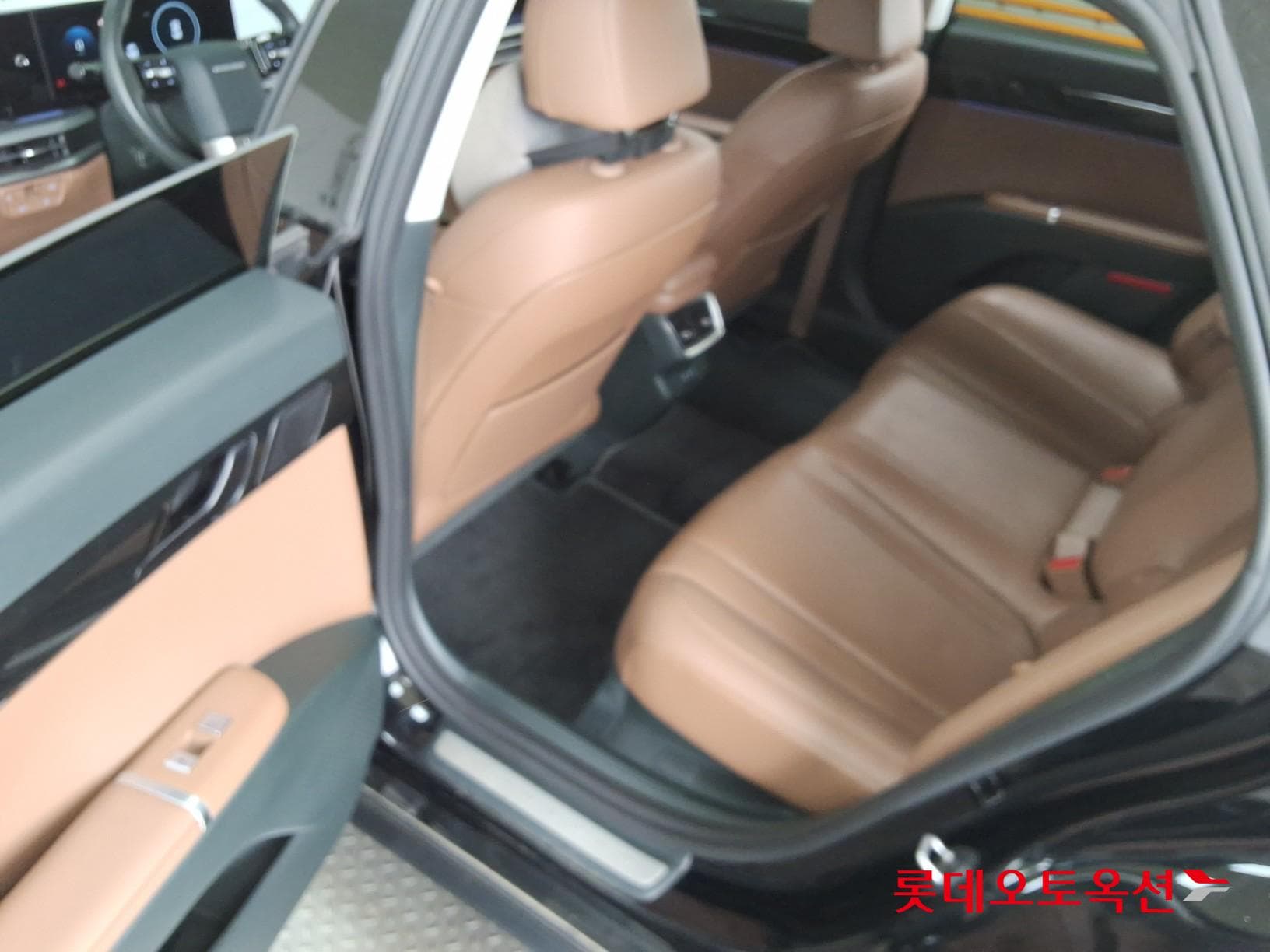 Hyundai - Grandeur | GN7 (G) 2.5 Exclusive 36