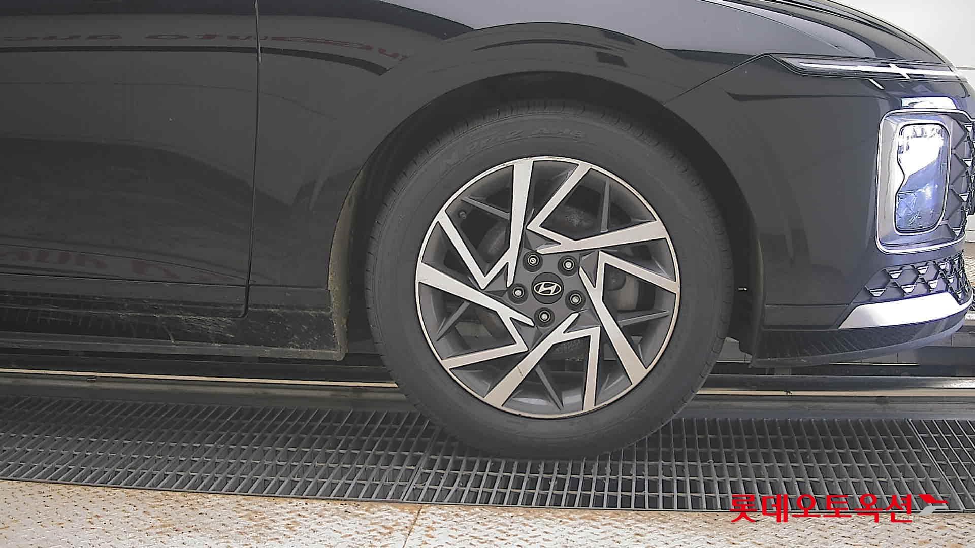 هيونداي - جرانديور (أزيرا) | GN7 (H)1.6T Premium 2WD AT 23