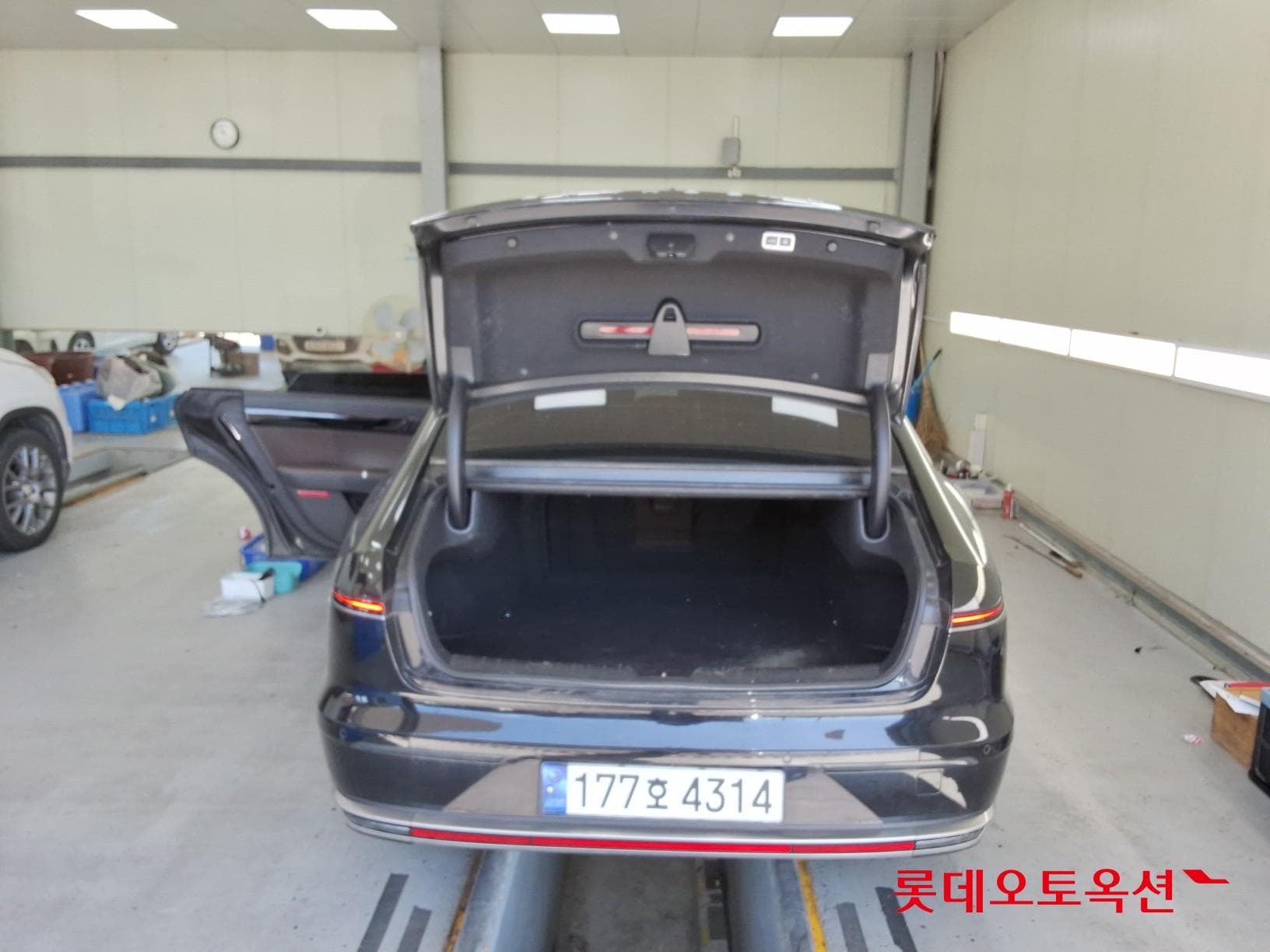 هيونداي - جرانديور (أزيرا) | GN7 (H)1.6T Premium 2WD AT 37