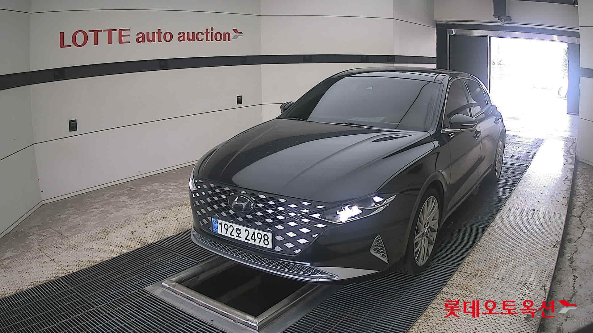 Hyundai - Grandeur | THE NEW (G) 3.3 2