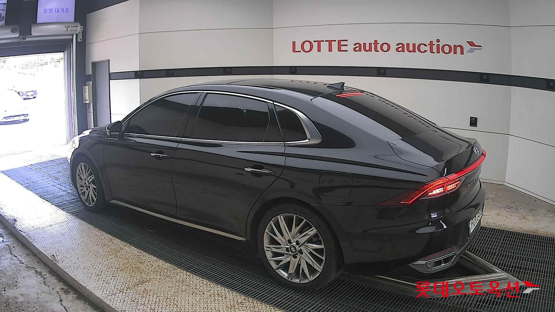 Hyundai - Grandeur | THE NEW (G) 3.3 8