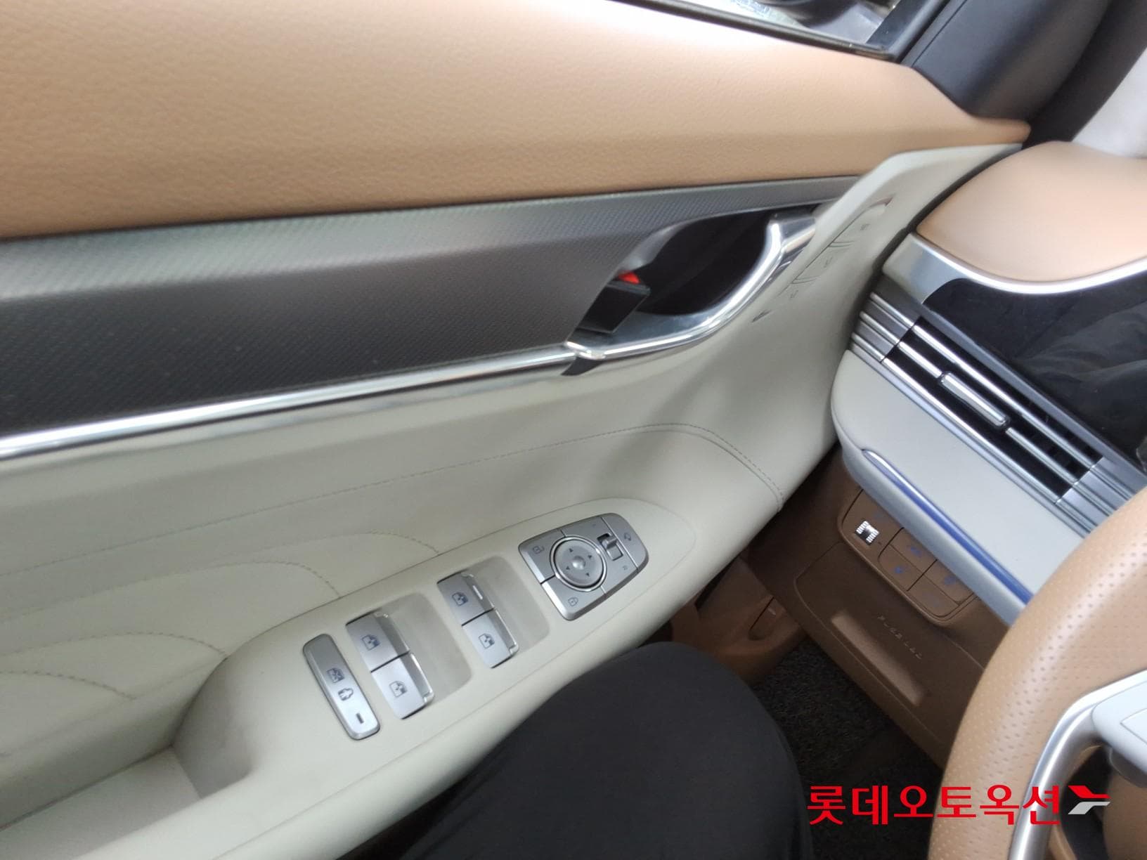 Hyundai - Grandeur | THE NEW (G) 3.3 28