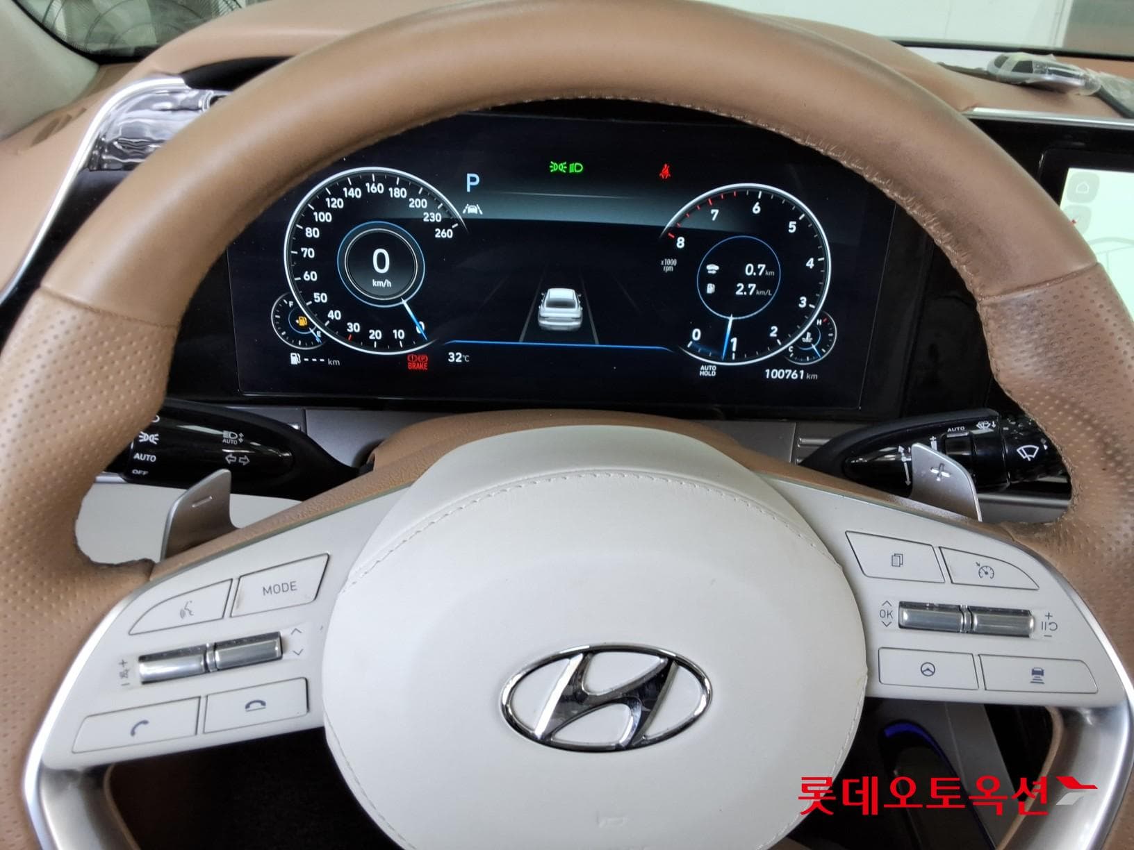 Hyundai - Grandeur | THE NEW (G) 3.3 29