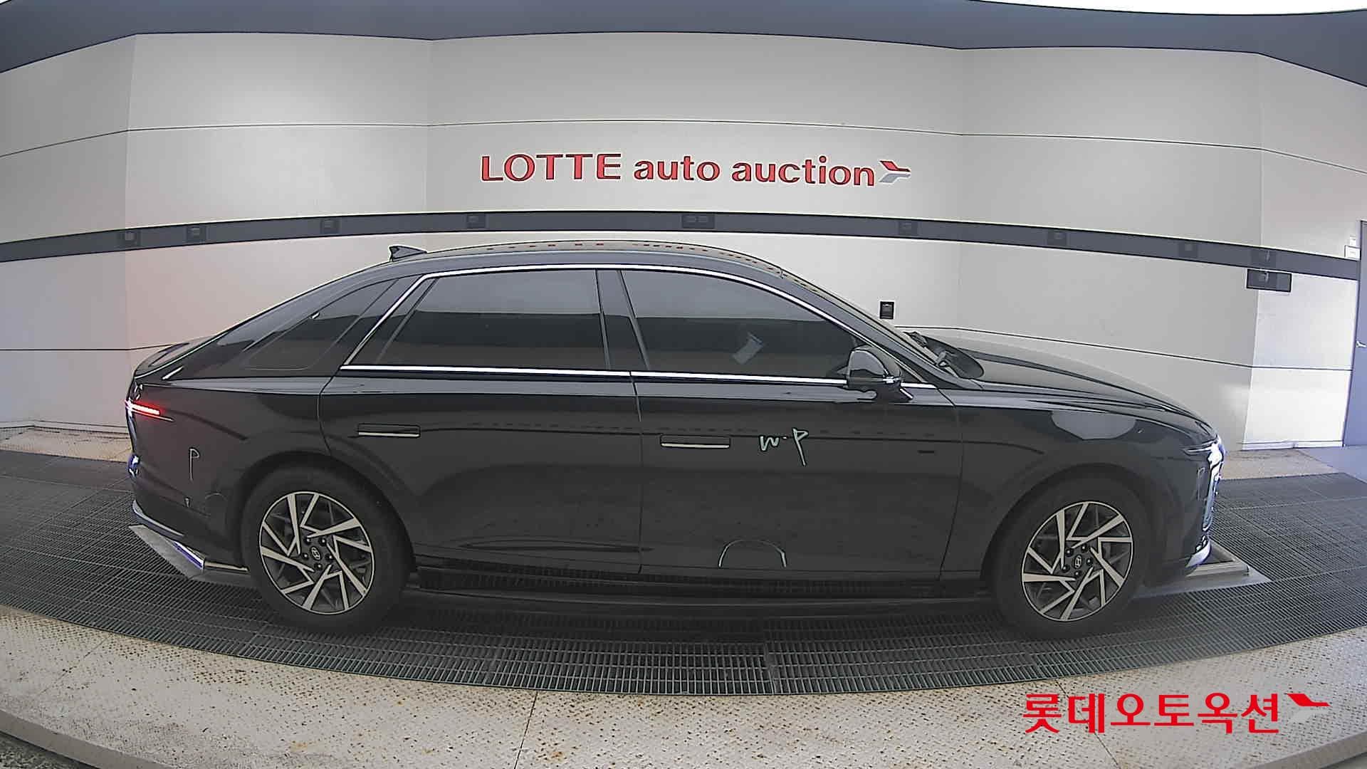 Hyundai - Grandeur | GN7 (H)1.6T Exclusive 2WD AT 16