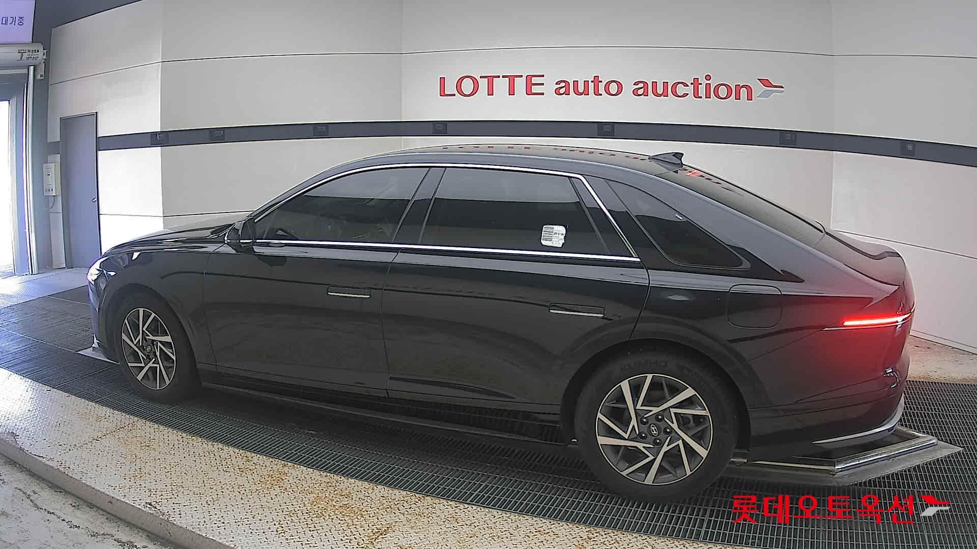 Hyundai - Grandeur | GN7 (H)1.6T Exclusive 2WD AT 7