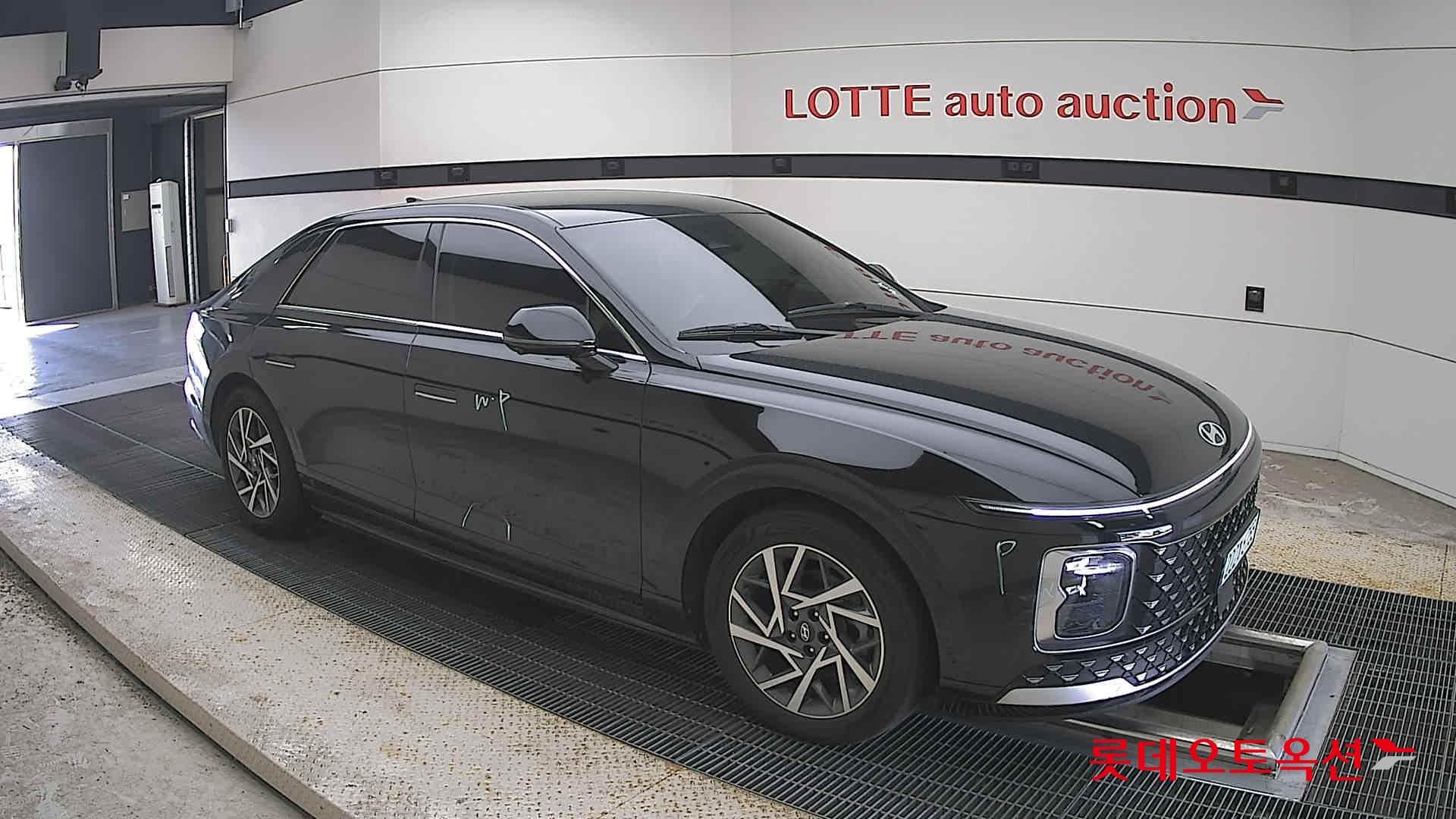 Hyundai - Grandeur | GN7 (H)1.6T Exclusive 2WD AT 18