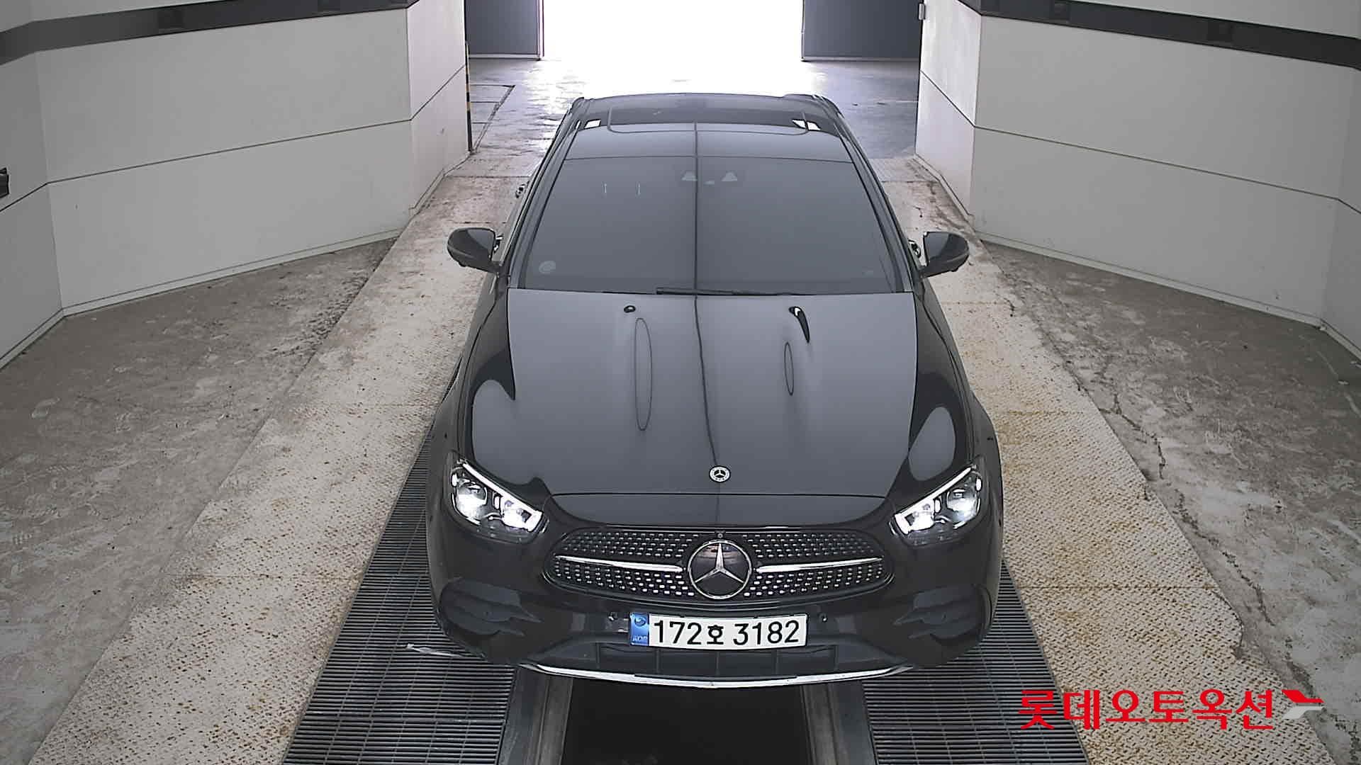 مرسيدس E-Class
