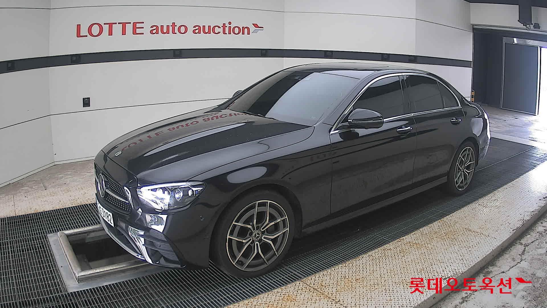Mercedes-Benz - E-Class | NEW E220 4M AMG LINE KR4 (D) 2.0 4