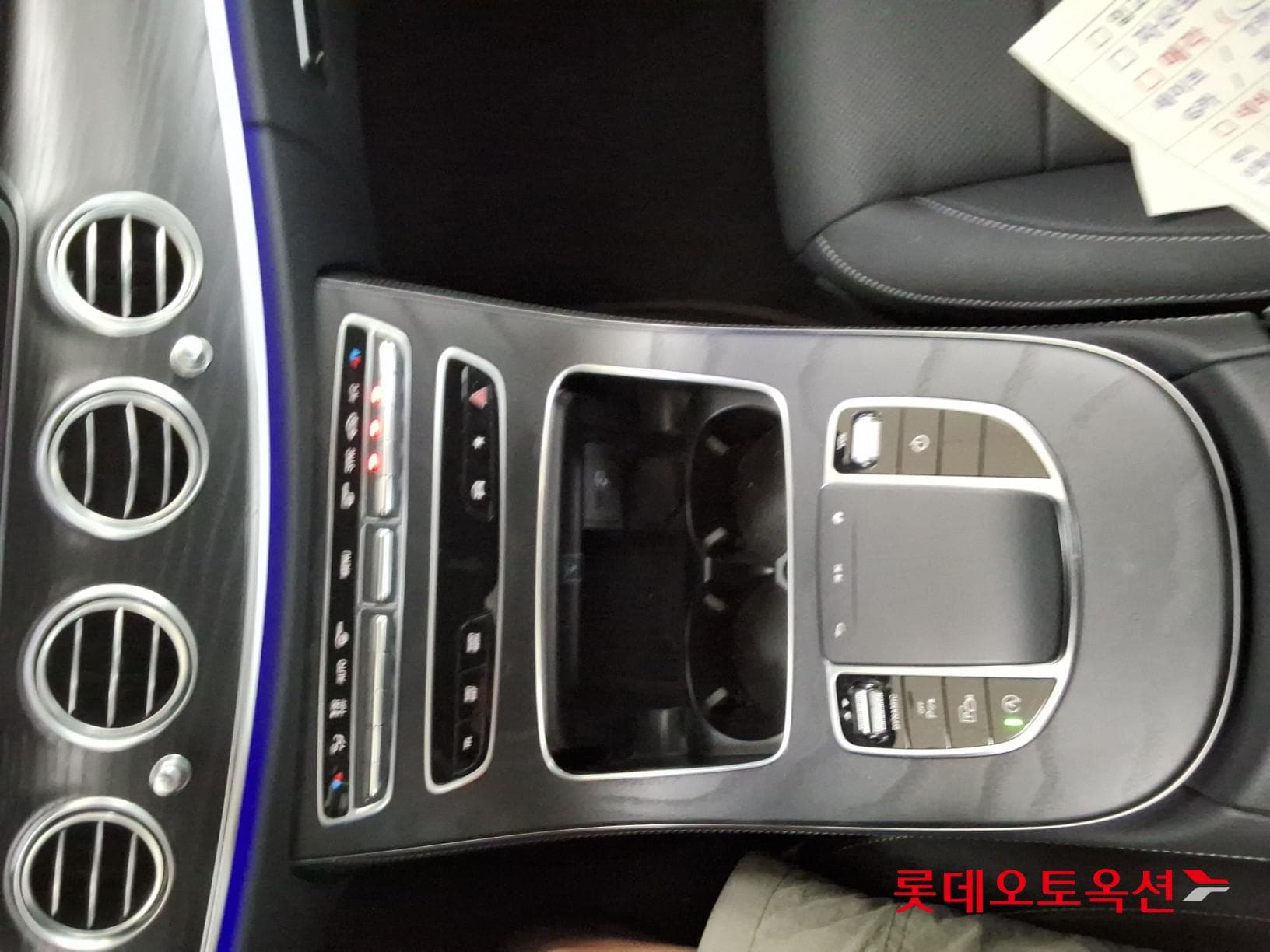 Mercedes-Benz - E-Class | NEW E220 4M AMG LINE KR4 (D) 2.0 31