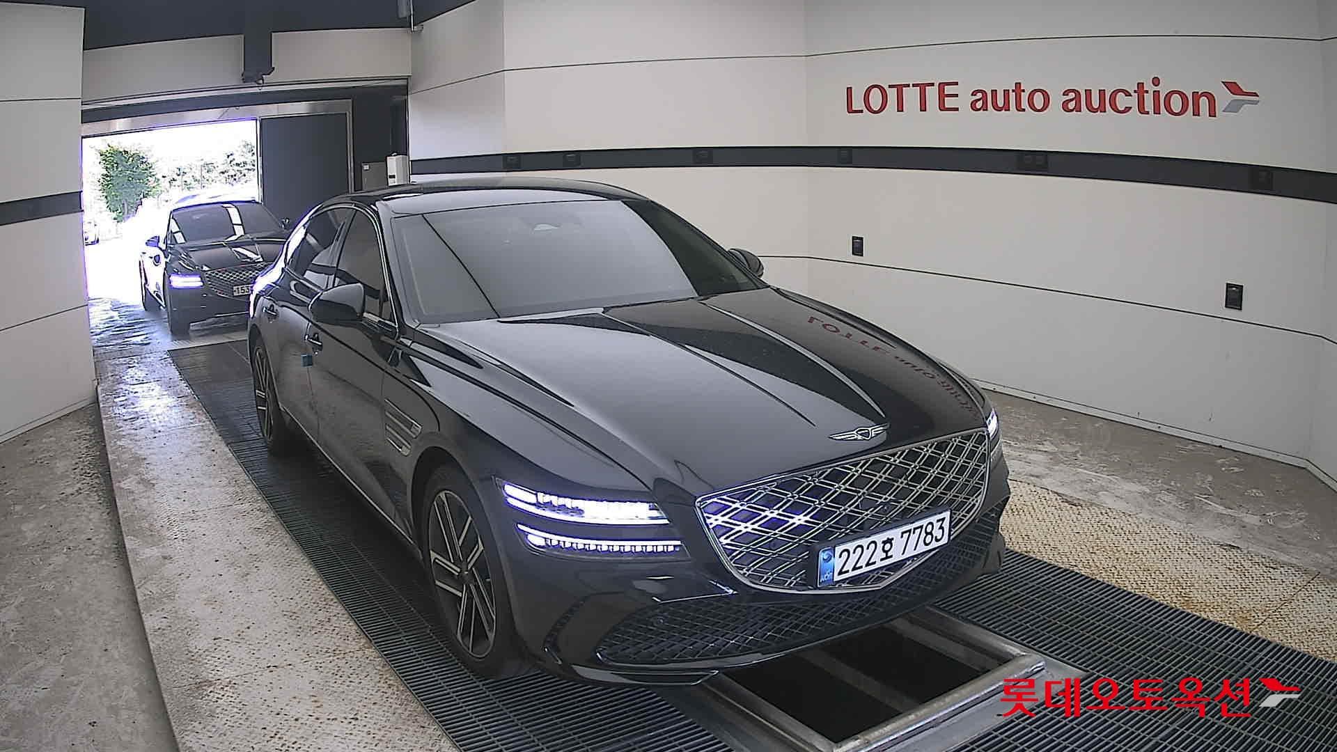Genesis - G80 | (G)2.5T 19"B/ 2WD AT 20