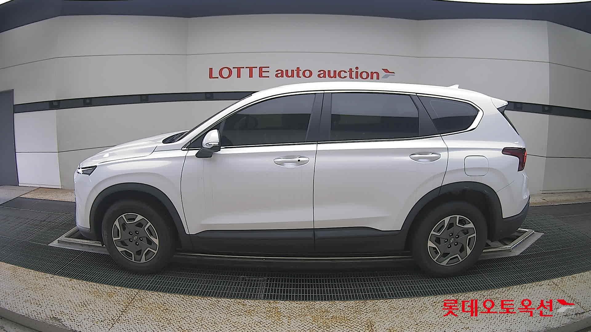 Hyundai - Santa Fe | THE NEW SANTAFE (H) 1.6 Exclusive 5Seater 2WD 6