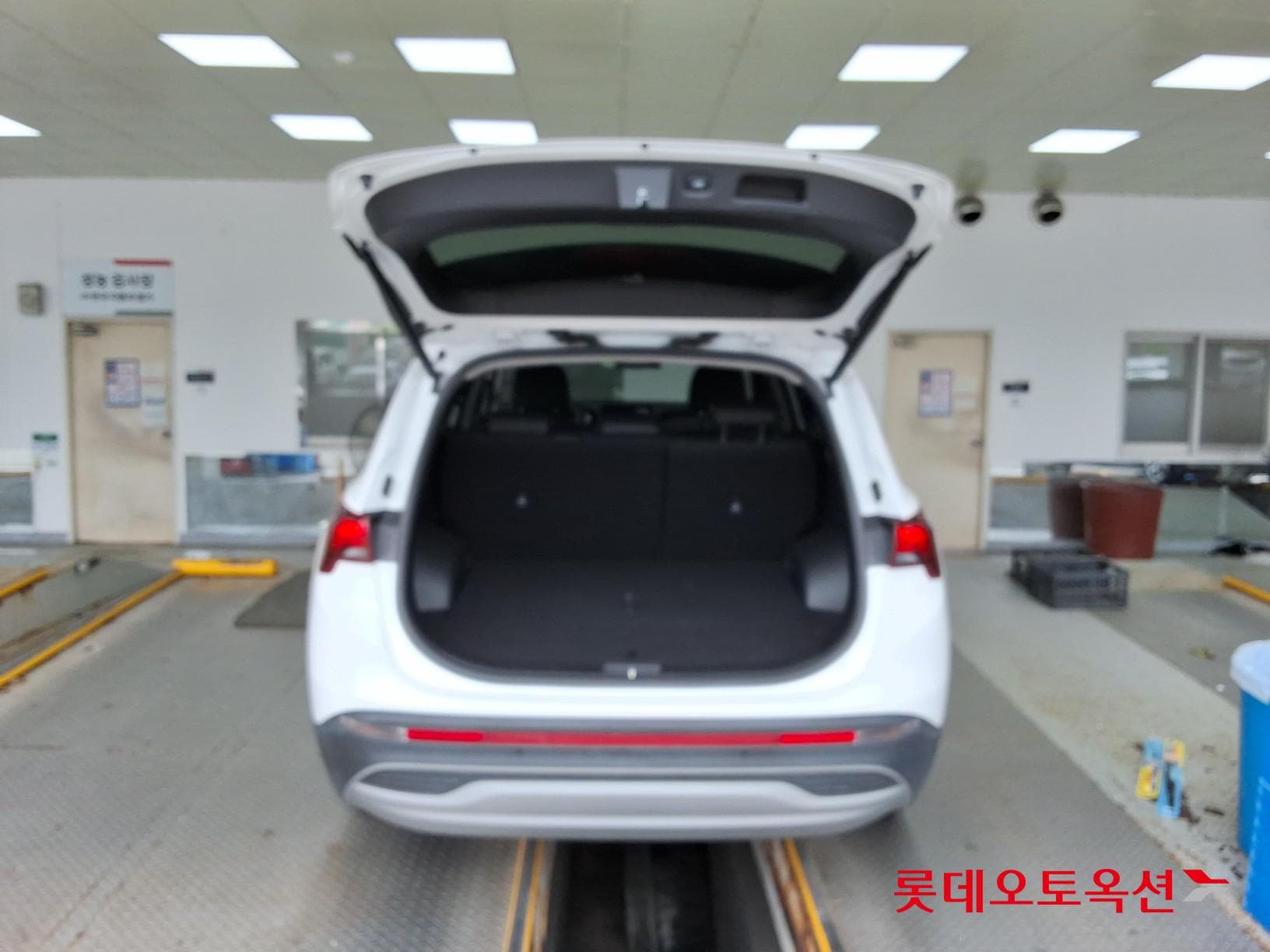 Hyundai - Santa Fe | THE NEW SANTAFE (H) 1.6 Exclusive 5Seater 2WD 37