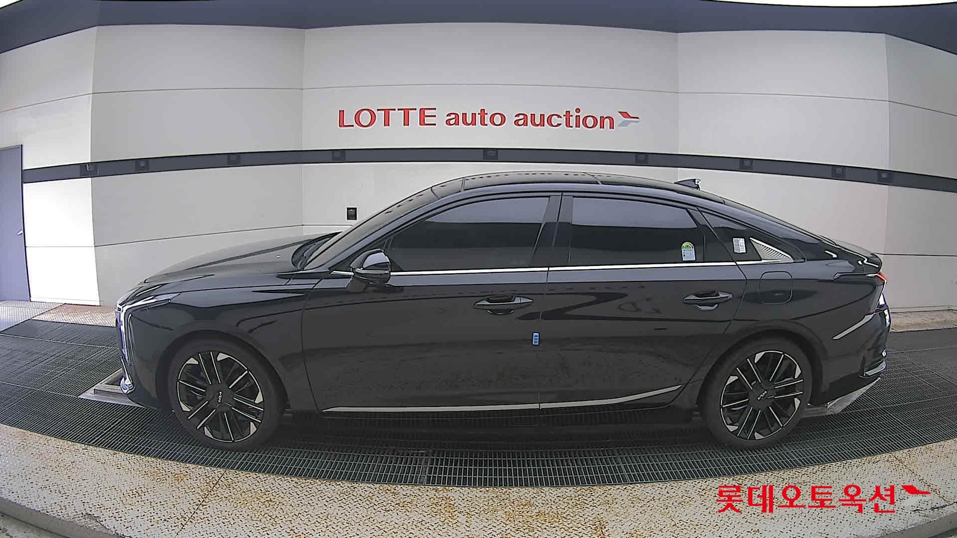 Kia - K8 | (H)1.6 Signature 2WD AT 6