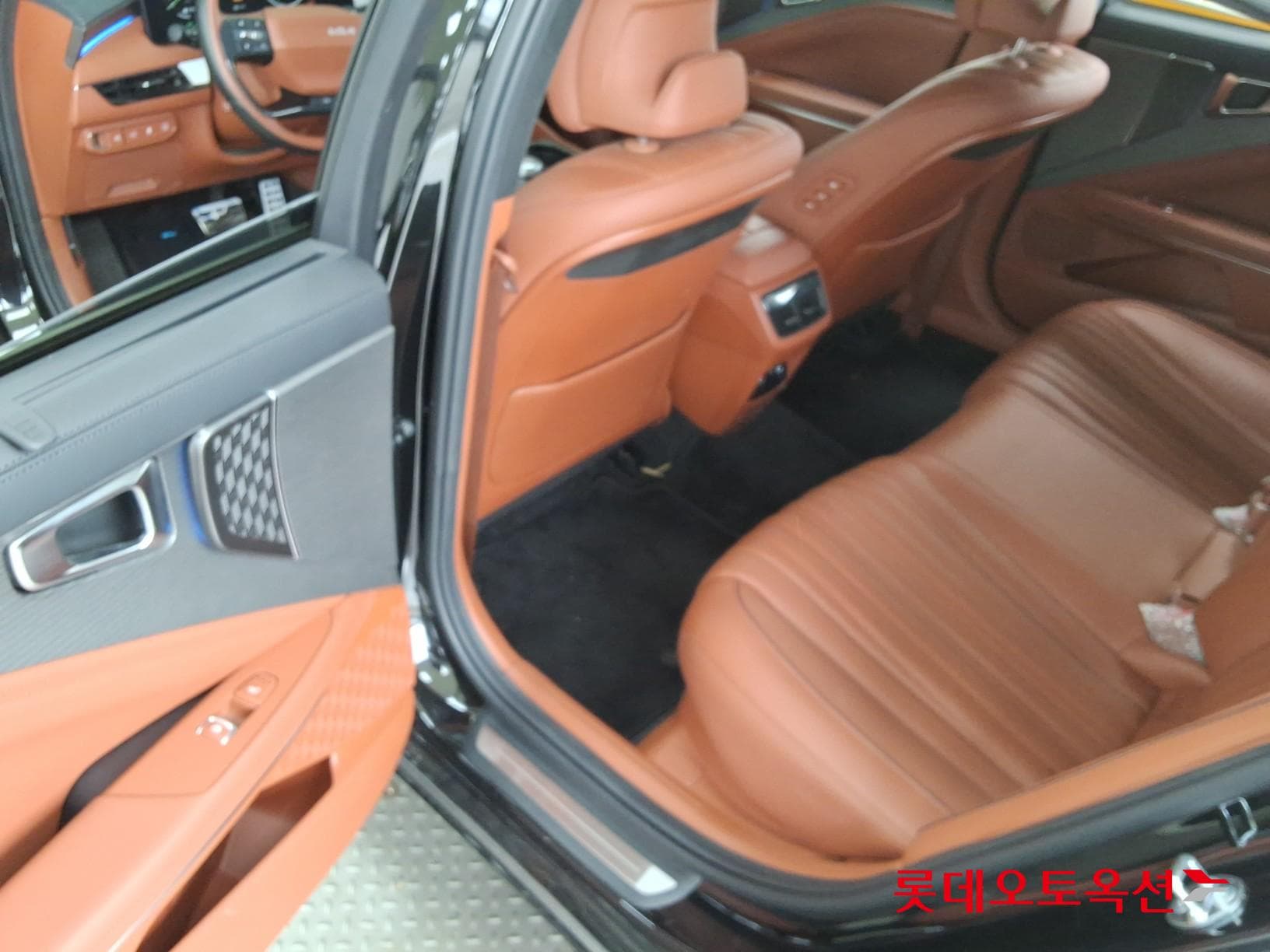 Kia - K8 | (H)1.6 Signature 2WD AT 37