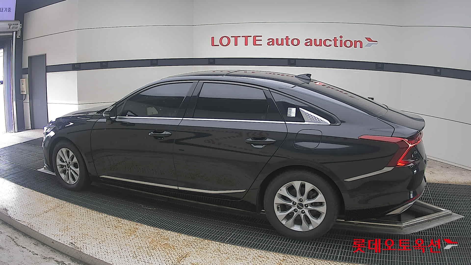Kia - K8 | (G) 2.5 Noblesse 7
