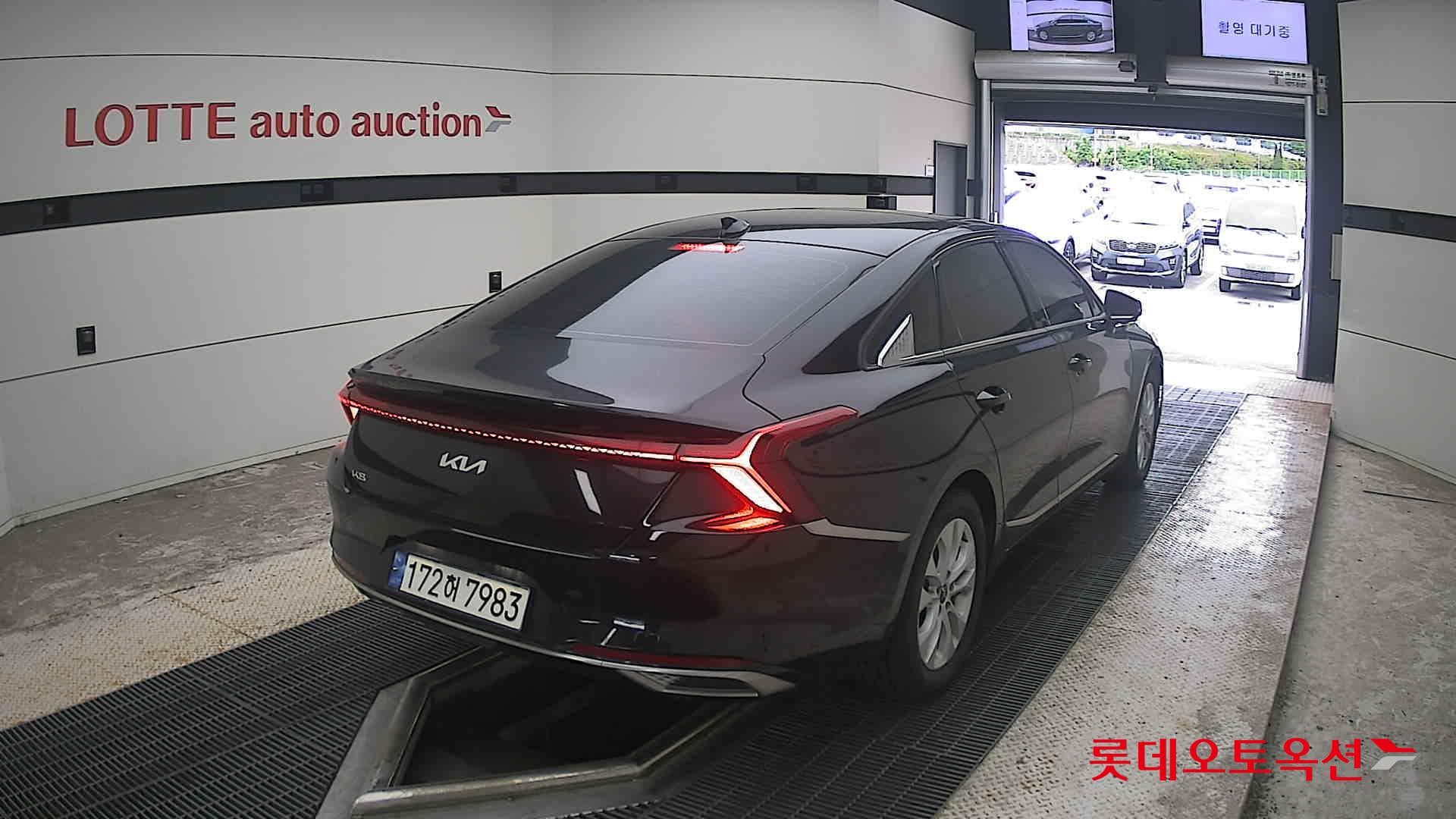 Kia - K8 | (G) 2.5 Noblesse 13