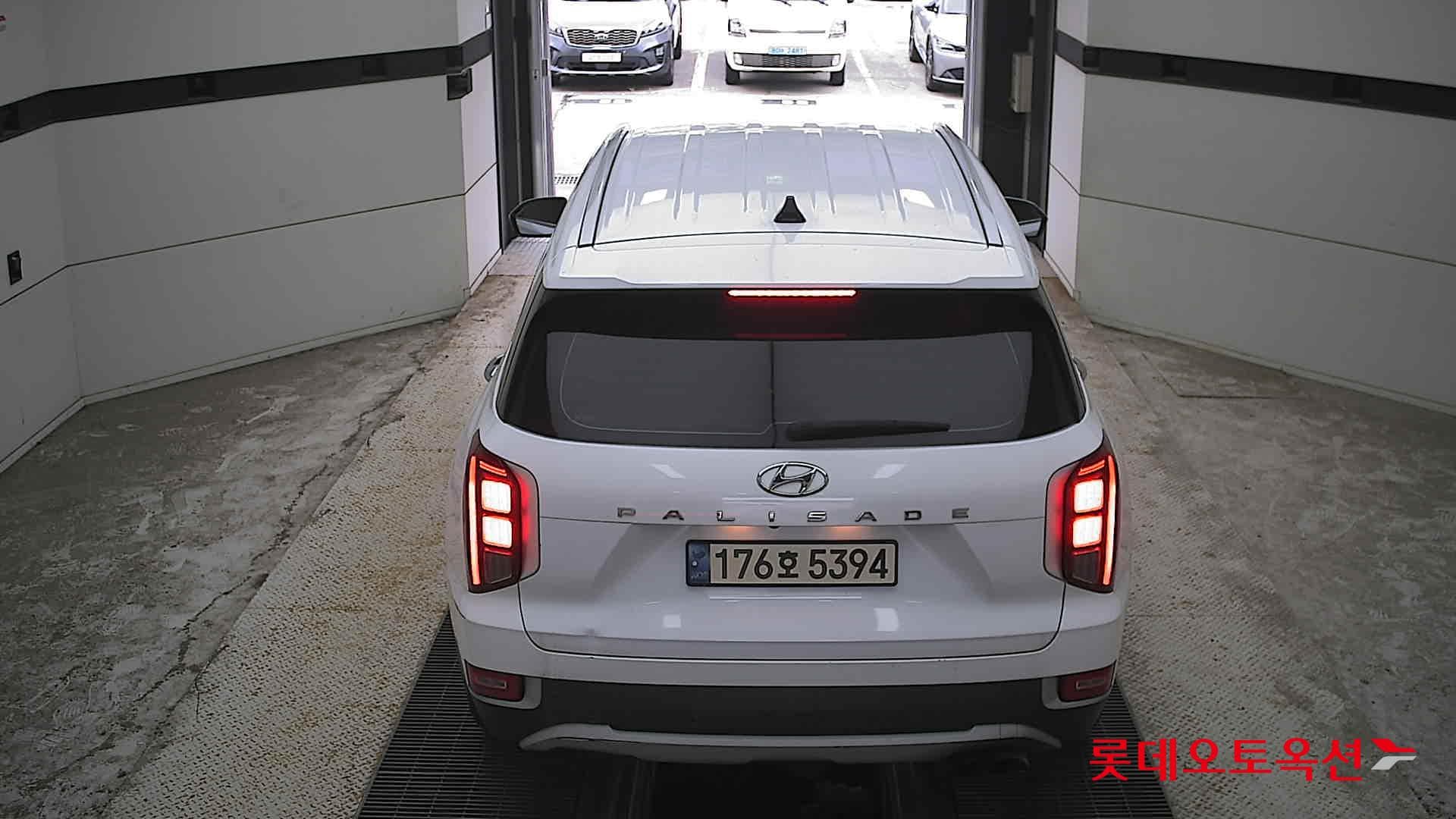 Hyundai - Palisade | (D) 2.2 Prestige 2WD 7 11