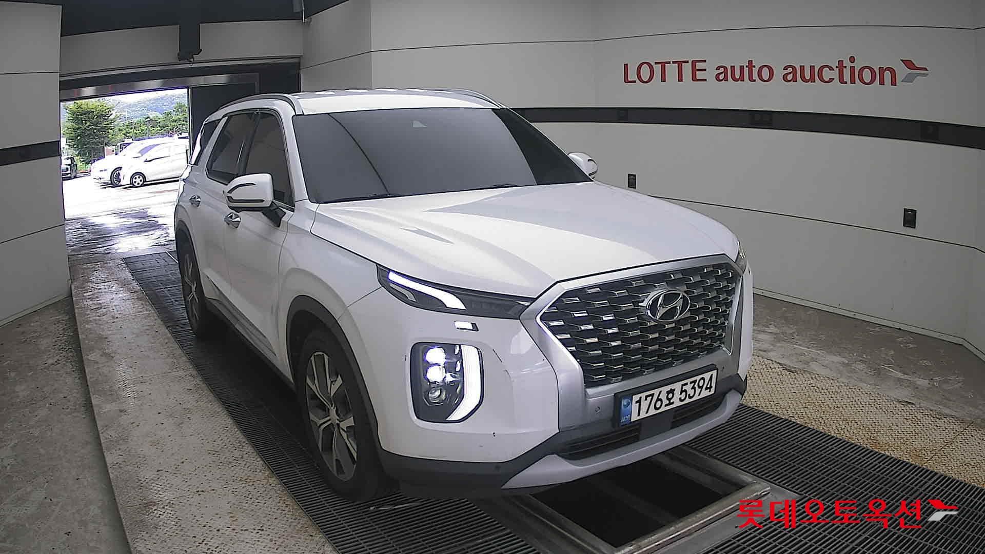 Hyundai - Palisade | (D) 2.2 Prestige 2WD 7 20