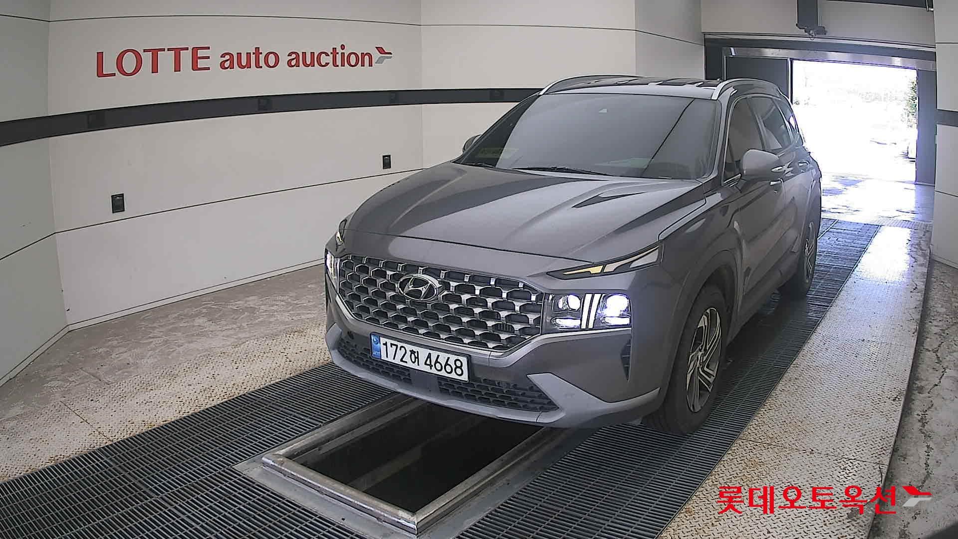 Hyundai - Santa Fe | THE NEW SANTAFE (D) 2.2 Prestige 5Seater 4WD 2