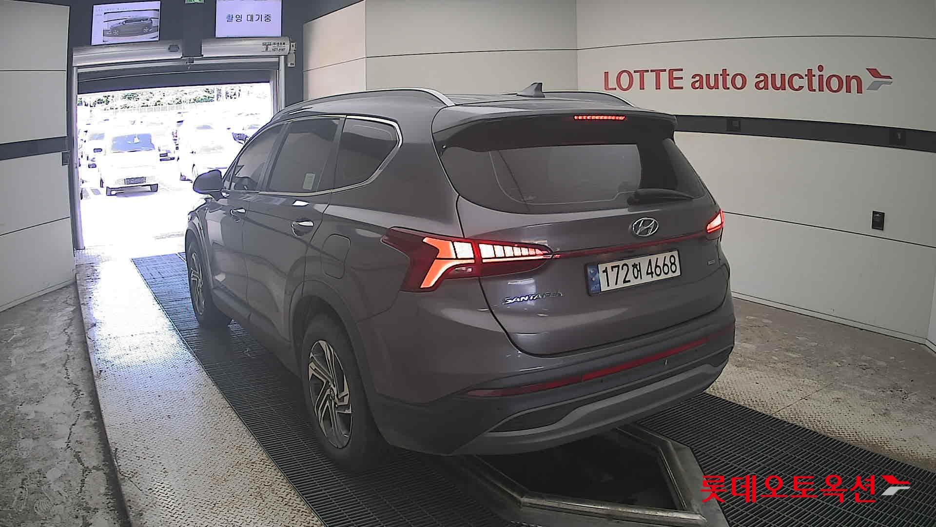 Hyundai - Santa Fe | THE NEW SANTAFE (D) 2.2 Prestige 5Seater 4WD 9