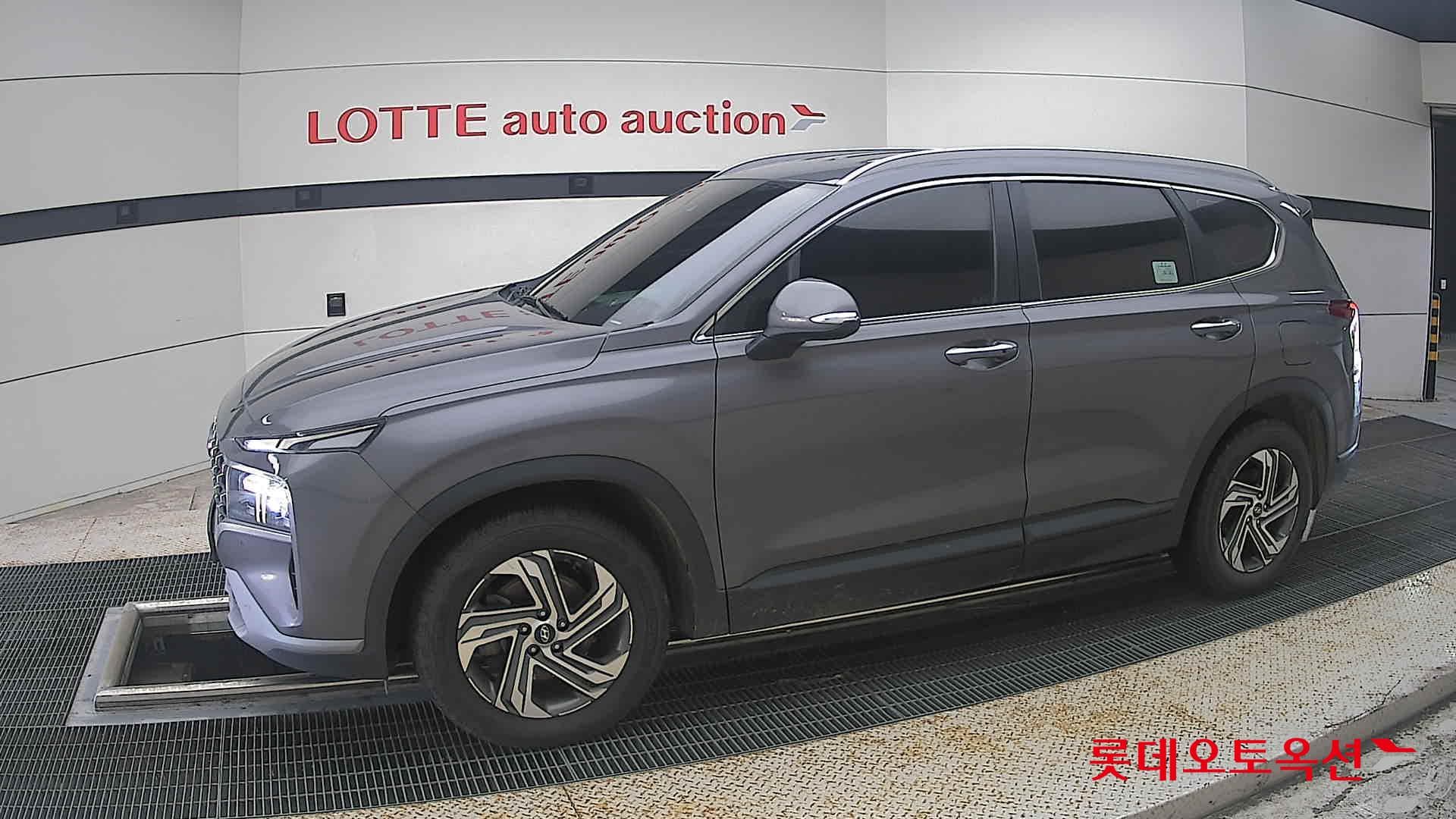 Hyundai - Santa Fe | THE NEW SANTAFE (D) 2.2 Prestige 5Seater 4WD 5