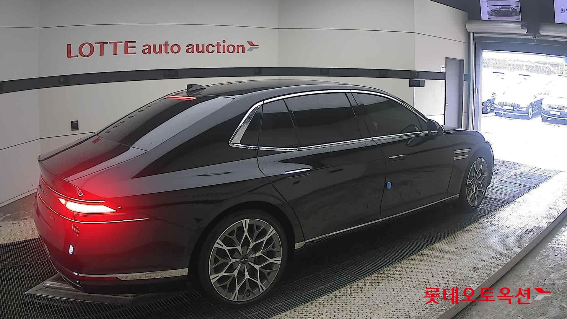 جينيسيس - G90 | (G)3.5T ESuper/21"/SDS/ 4WD AT 14