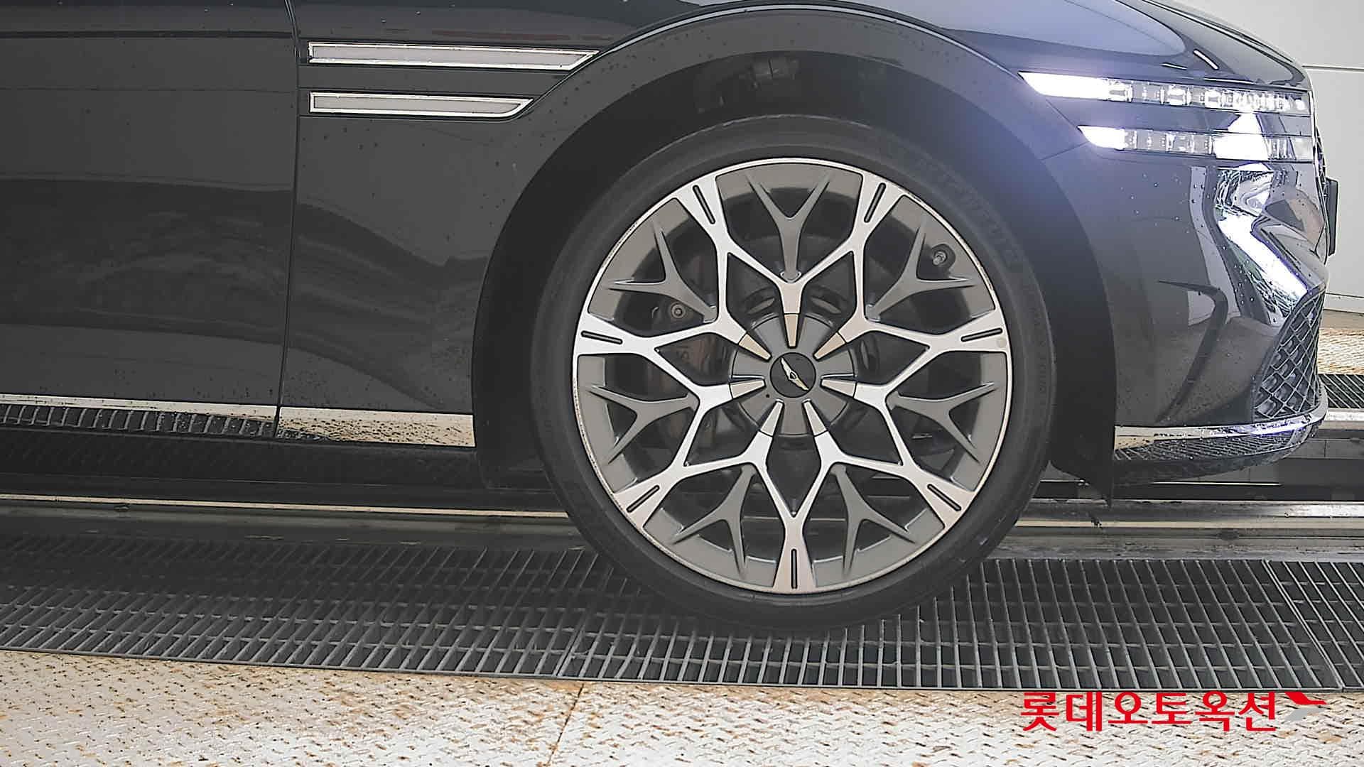 جينيسيس - G90 | (G)3.5T ESuper/21"/SDS/ 4WD AT 23