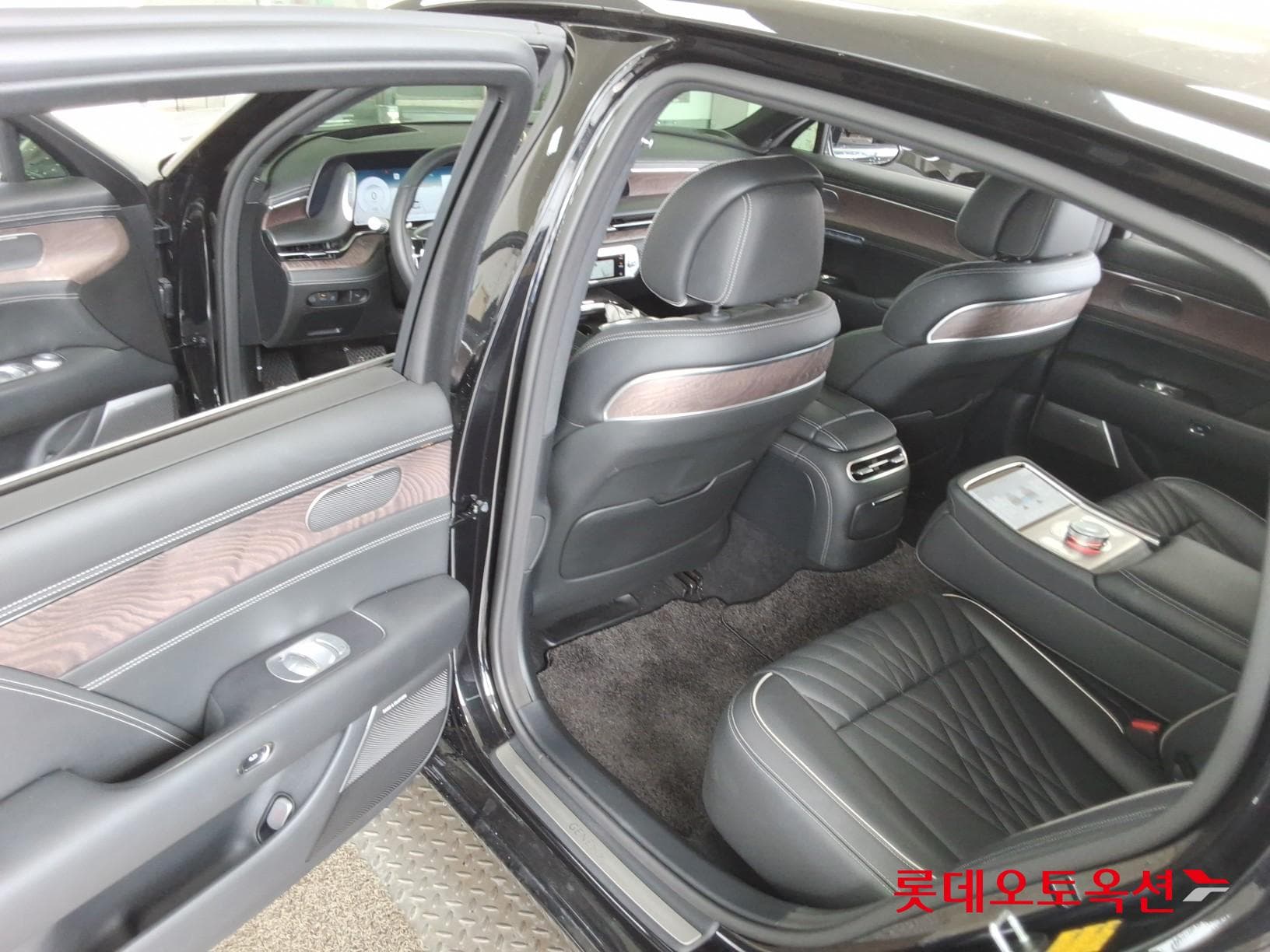 جينيسيس - G90 | (G)3.5T ESuper/21"/SDS/ 4WD AT 36