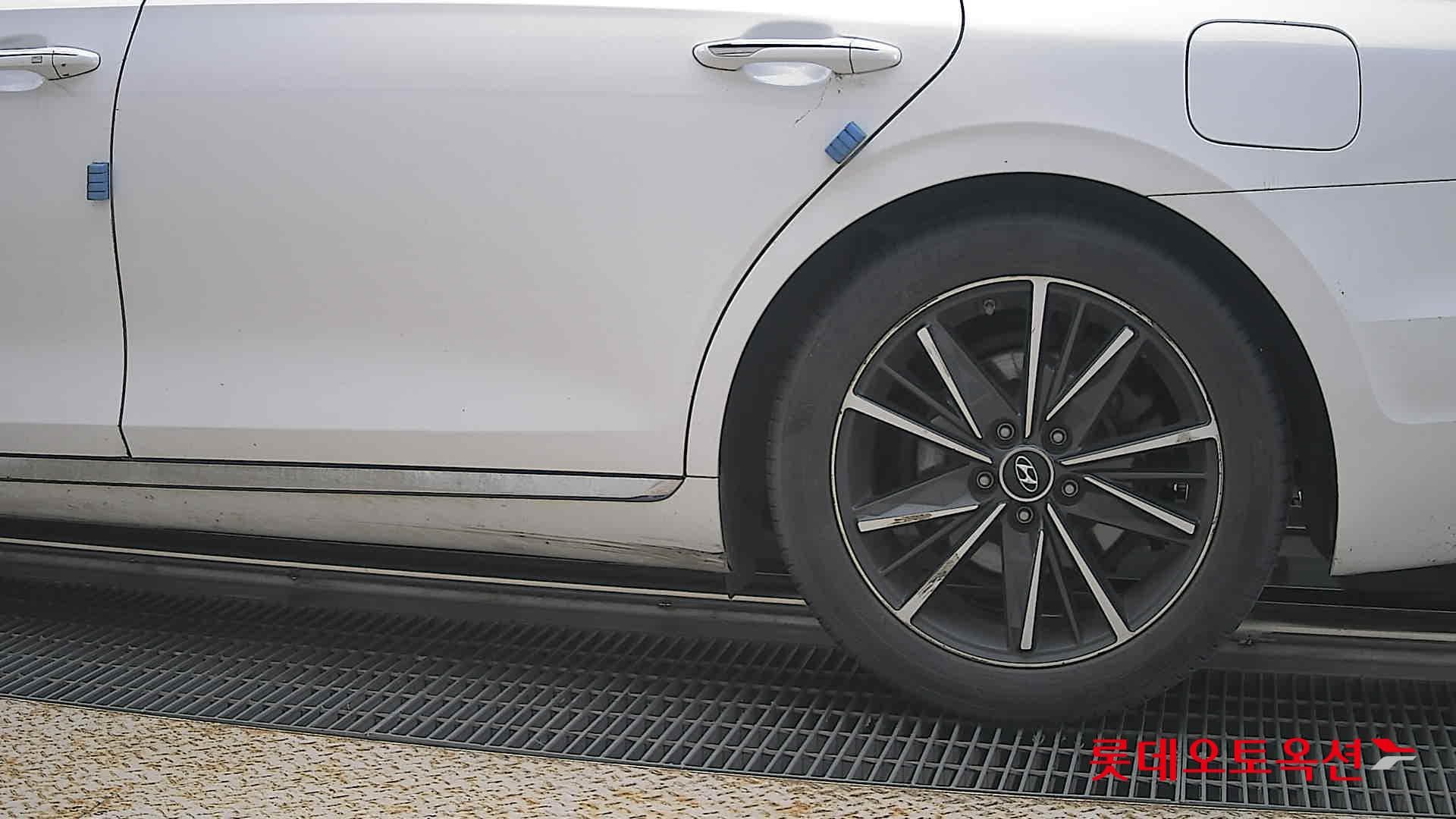 Hyundai - Grandeur | THE NEW (G) 2.5 22