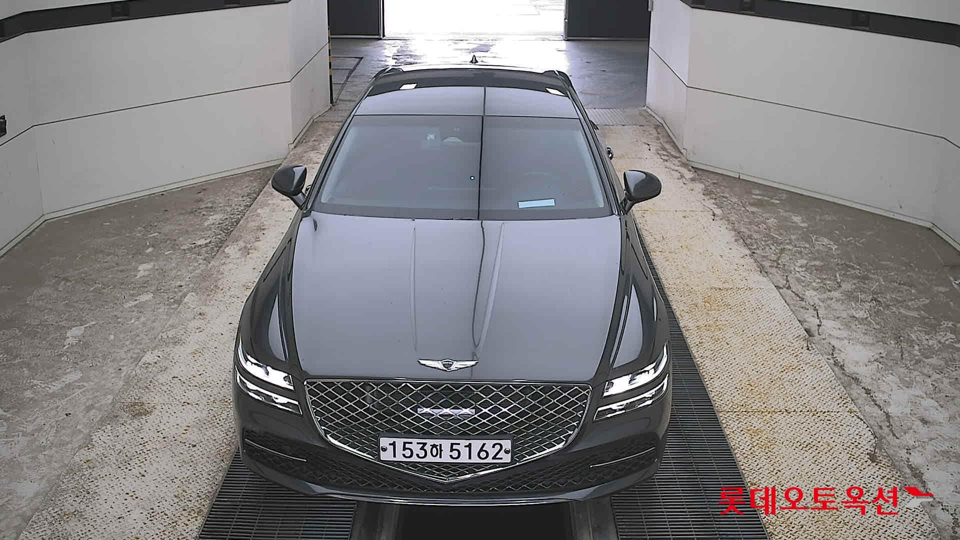 جينيسيس G80
