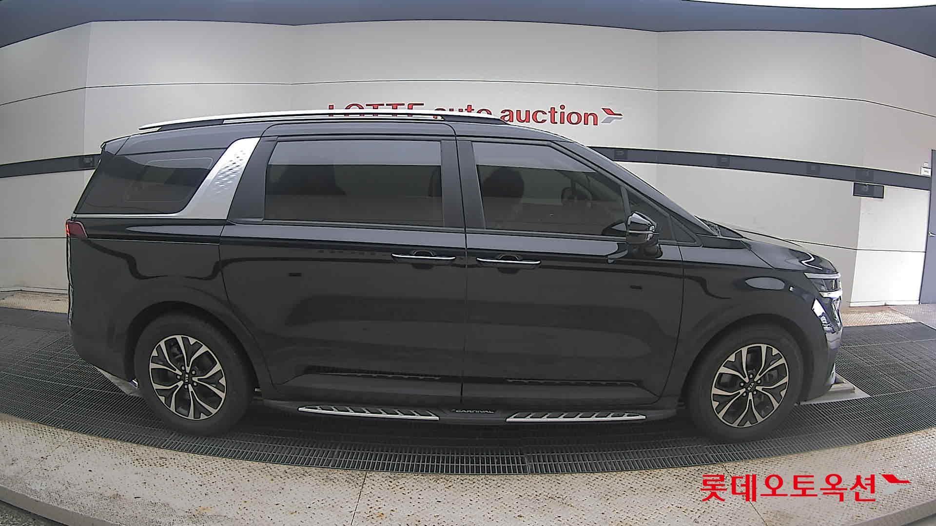 Kia - Carnival | KA4 (D)2.2 Prestige 9 2WD AT 16