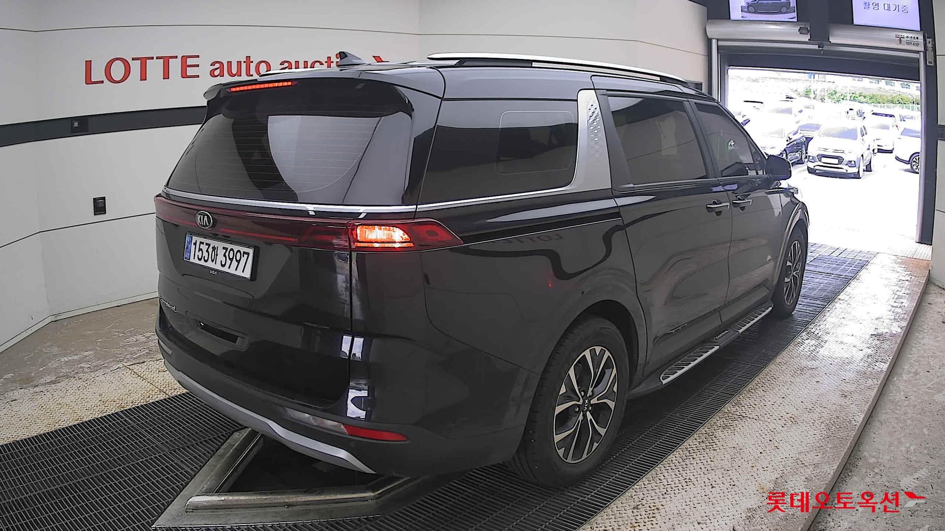 Kia - Carnival | KA4 (D)2.2 Prestige 9 2WD AT 12