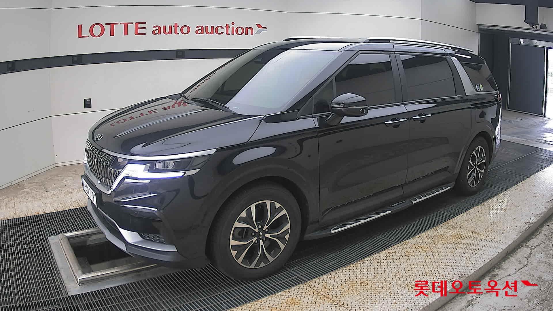 Kia - Carnival | KA4 (D)2.2 Prestige 9 2WD AT 4