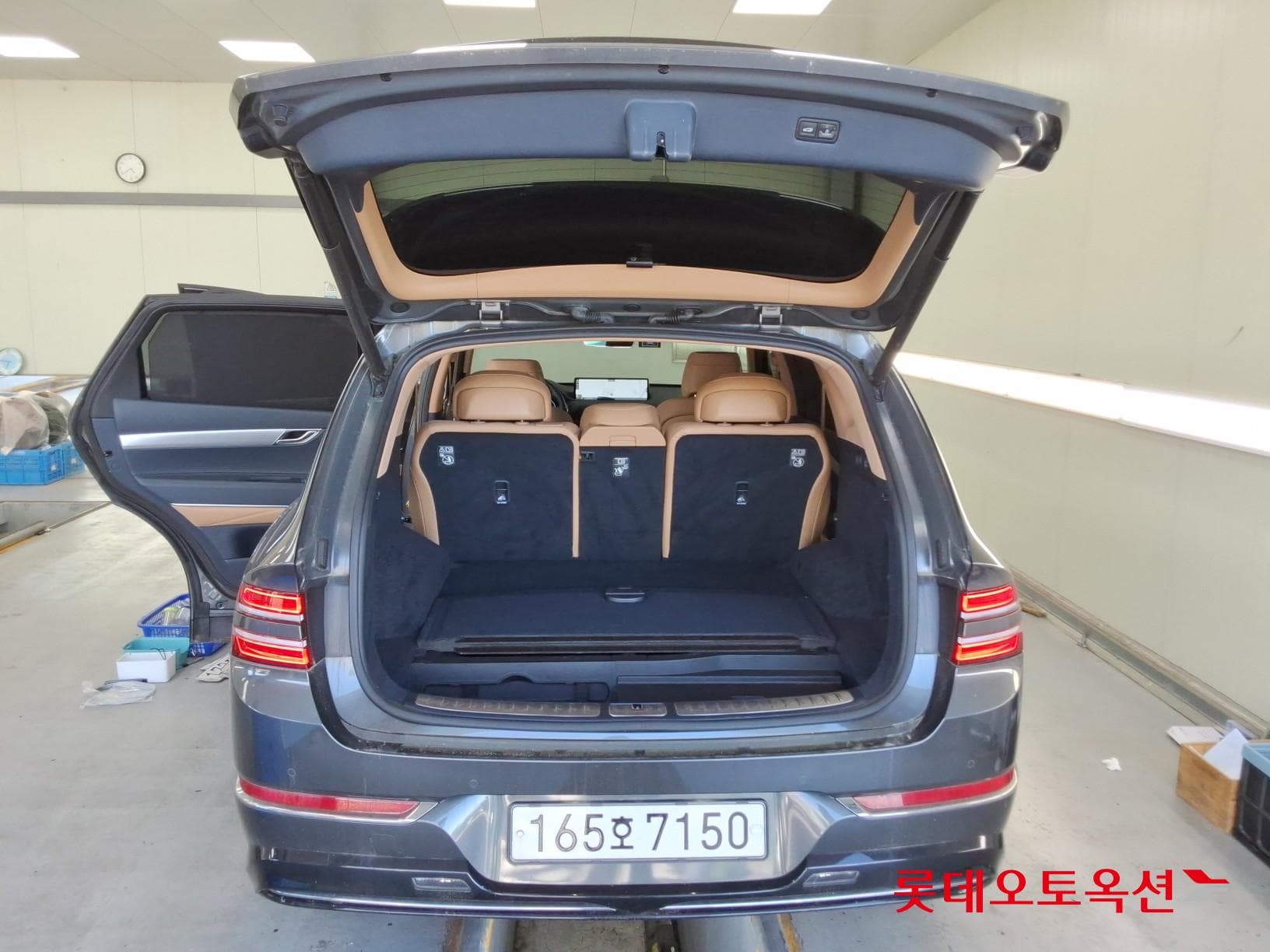 Genesis - GV80 | (D) 3.0 4WD 5Seater 37