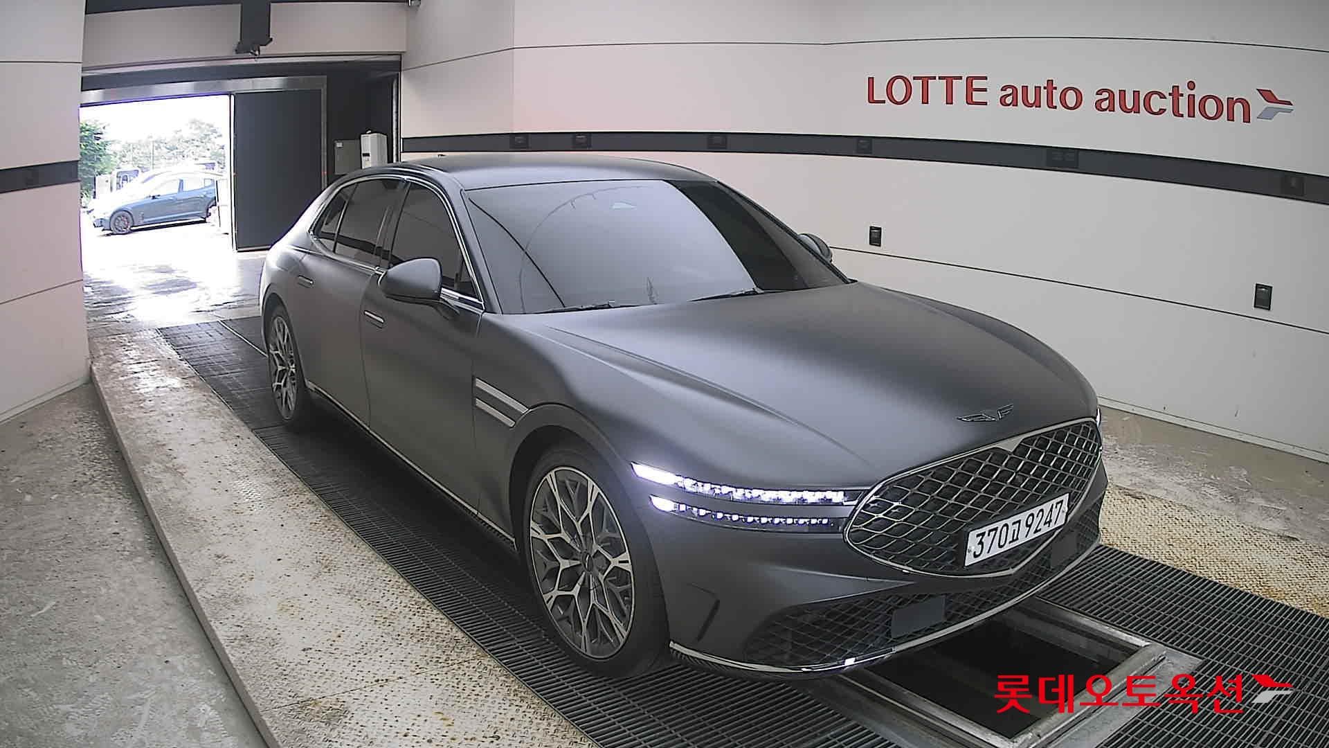 جينيسيس - G90 | (G)3.5T ESuper/21"/SDS/ 4WD AT 19