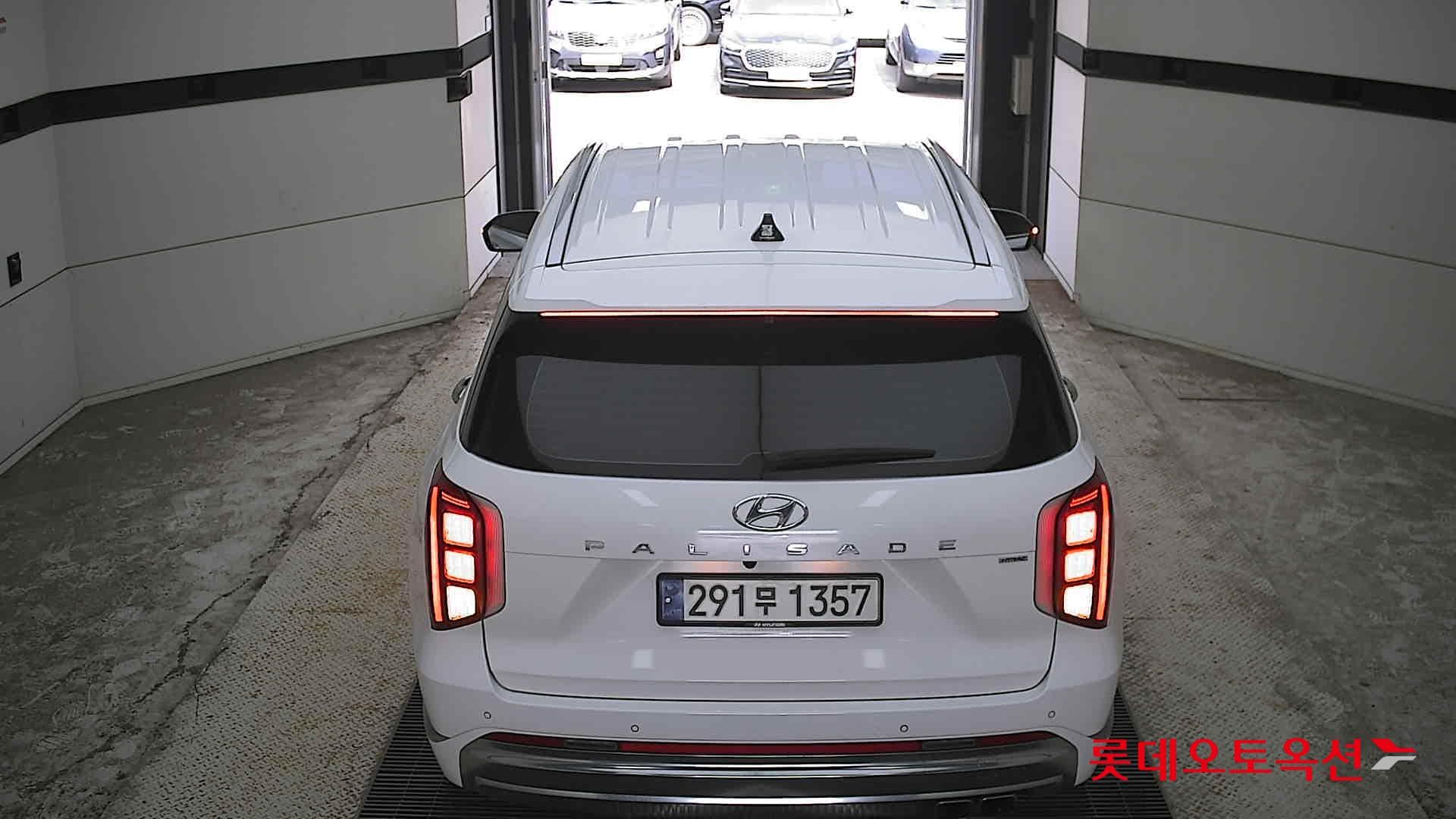 Hyundai - Palisade | (G) 3.8 4WD 7 11