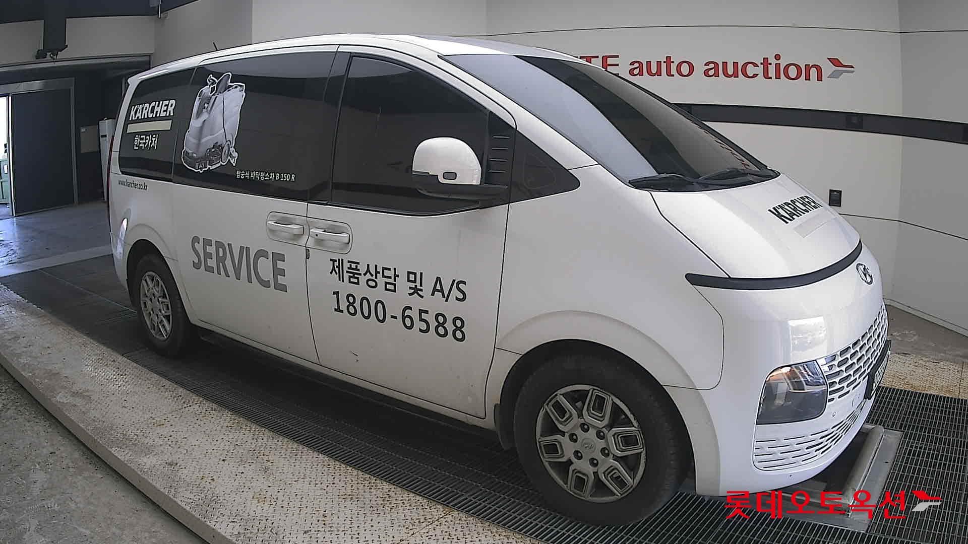 Hyundai - Staria | (D) 2.2 Cargo 5Seater Modern 18
