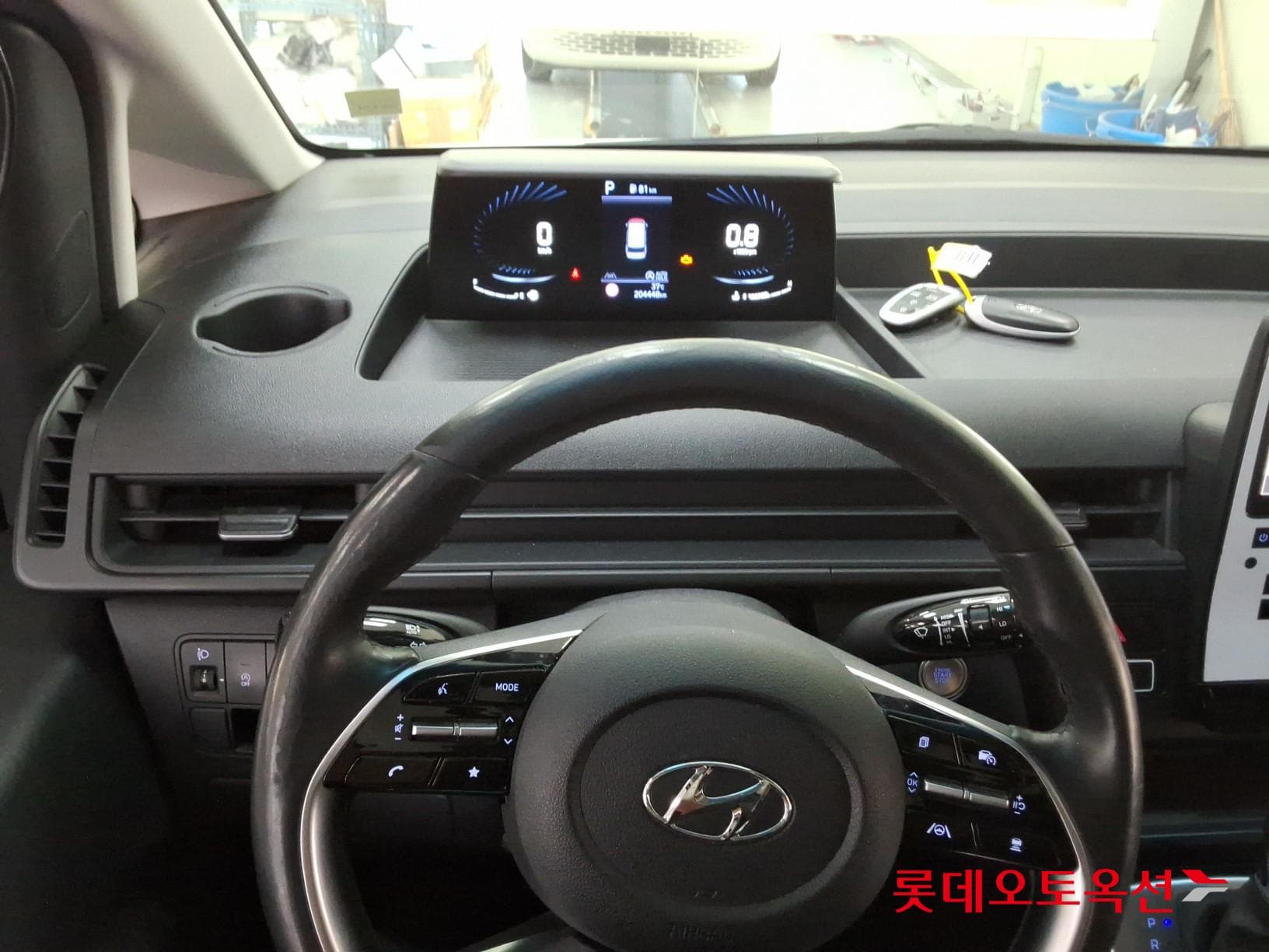 Hyundai - Staria | (D) 2.2 Cargo 5Seater Modern 29