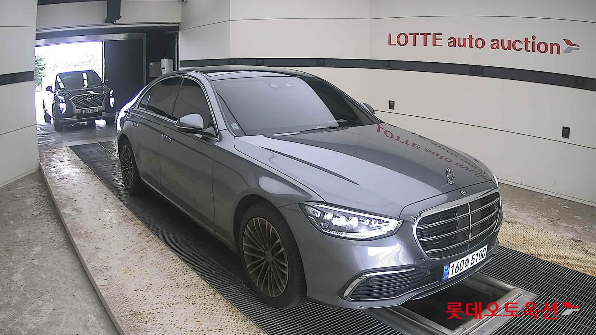 Mercedes-Benz - S-Class | THE NEW S350 (D) 3.0 19