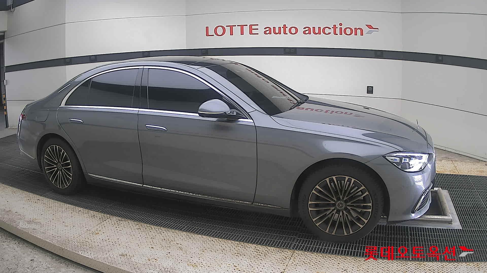 Mercedes-Benz - S-Class | THE NEW S350 (D) 3.0 17